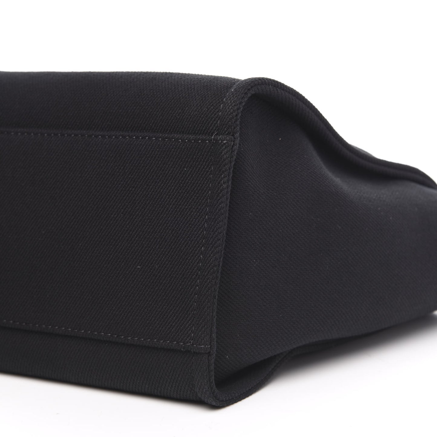 Canvas Pearl Medium Deauville Tote Black