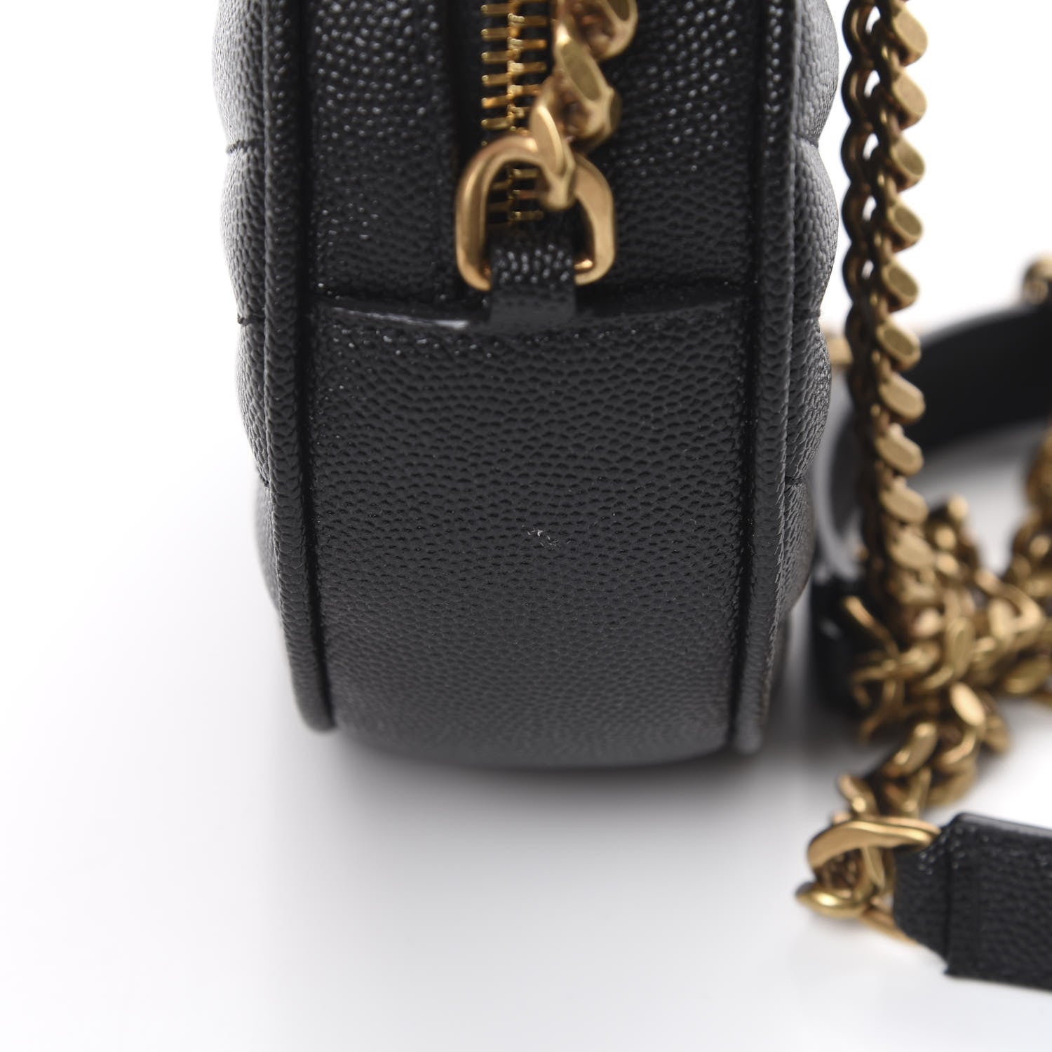 Saint Laurent Grain De Poudre Matelasse Chevron Quilted Round Vinyle Camera Bag Black 10 of 10