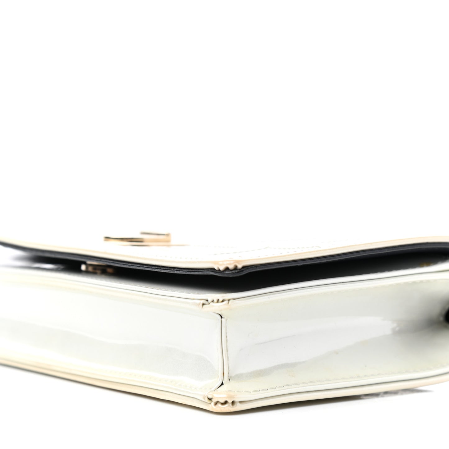 Patent Micro-Cannage Diorama Wallet on Chain Pouch White