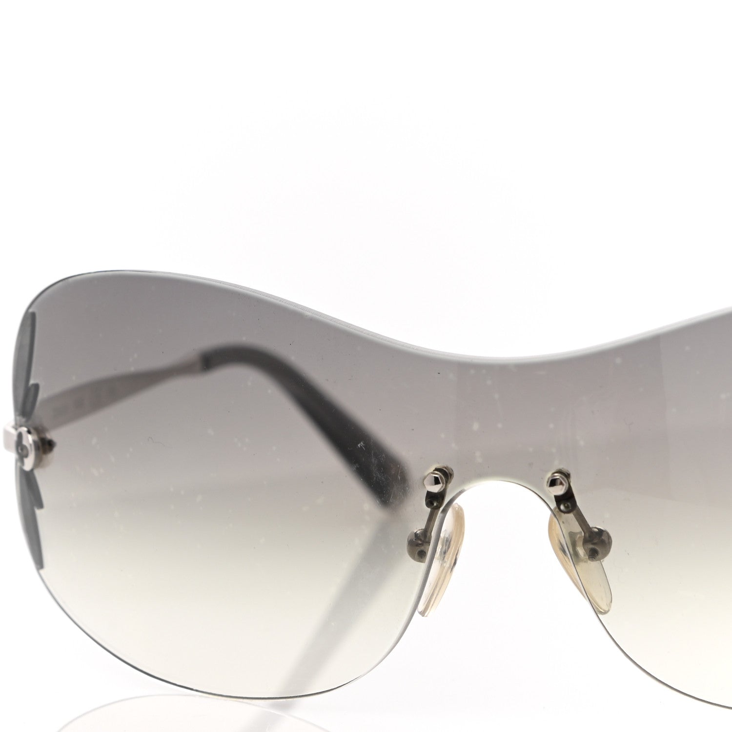 Louis Vuitton Lily Mask Sunglasses Z0541U Grey 8 of 9