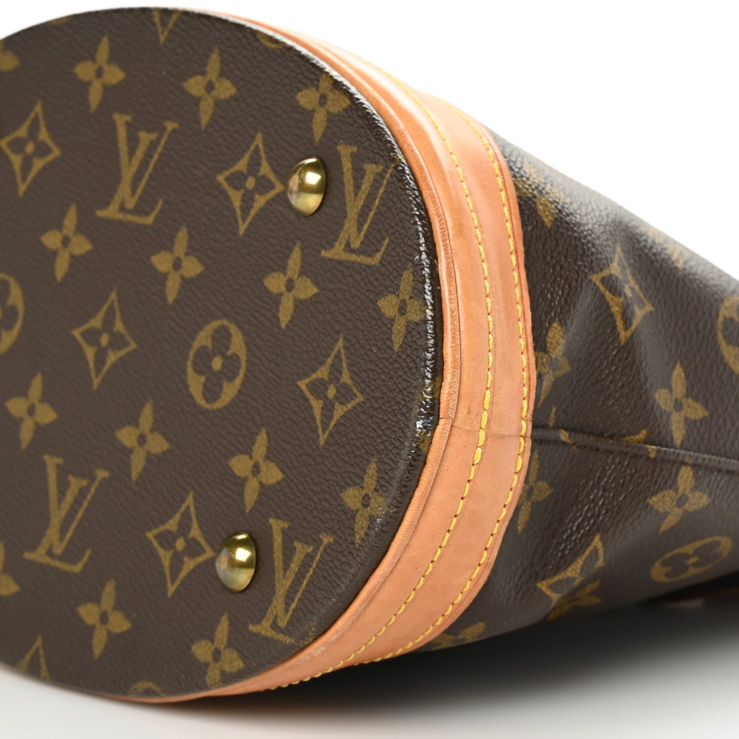 Monogram Petit Bucket 23