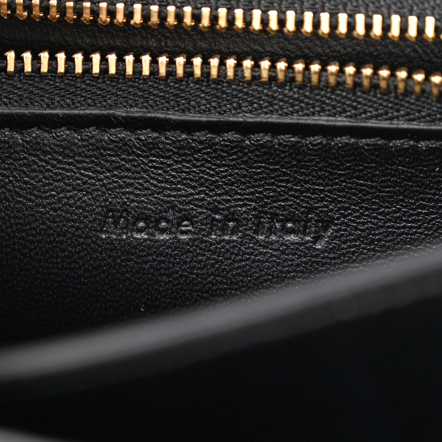 Box Calfskin Small Classic Box Flap Bag Black