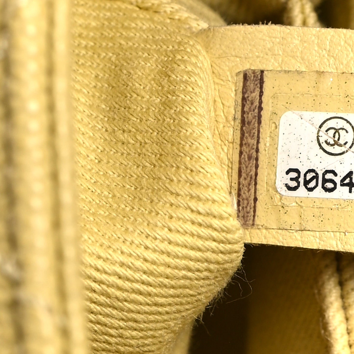 Caviar Quilted Incognito Extra Mini Coco Handle Flap Light Yellow