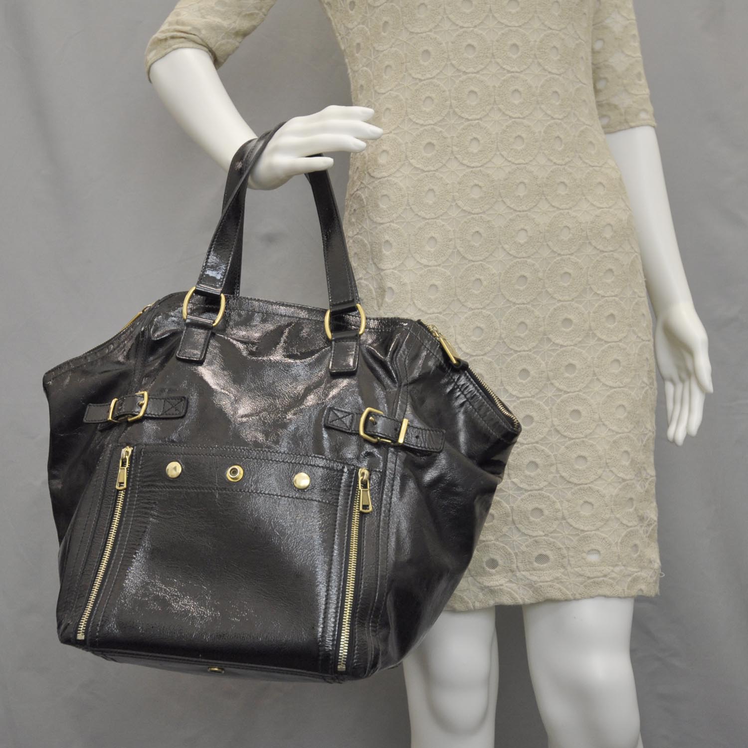 Saint Laurent Patent Large Downtown Tote Black 2 of 9