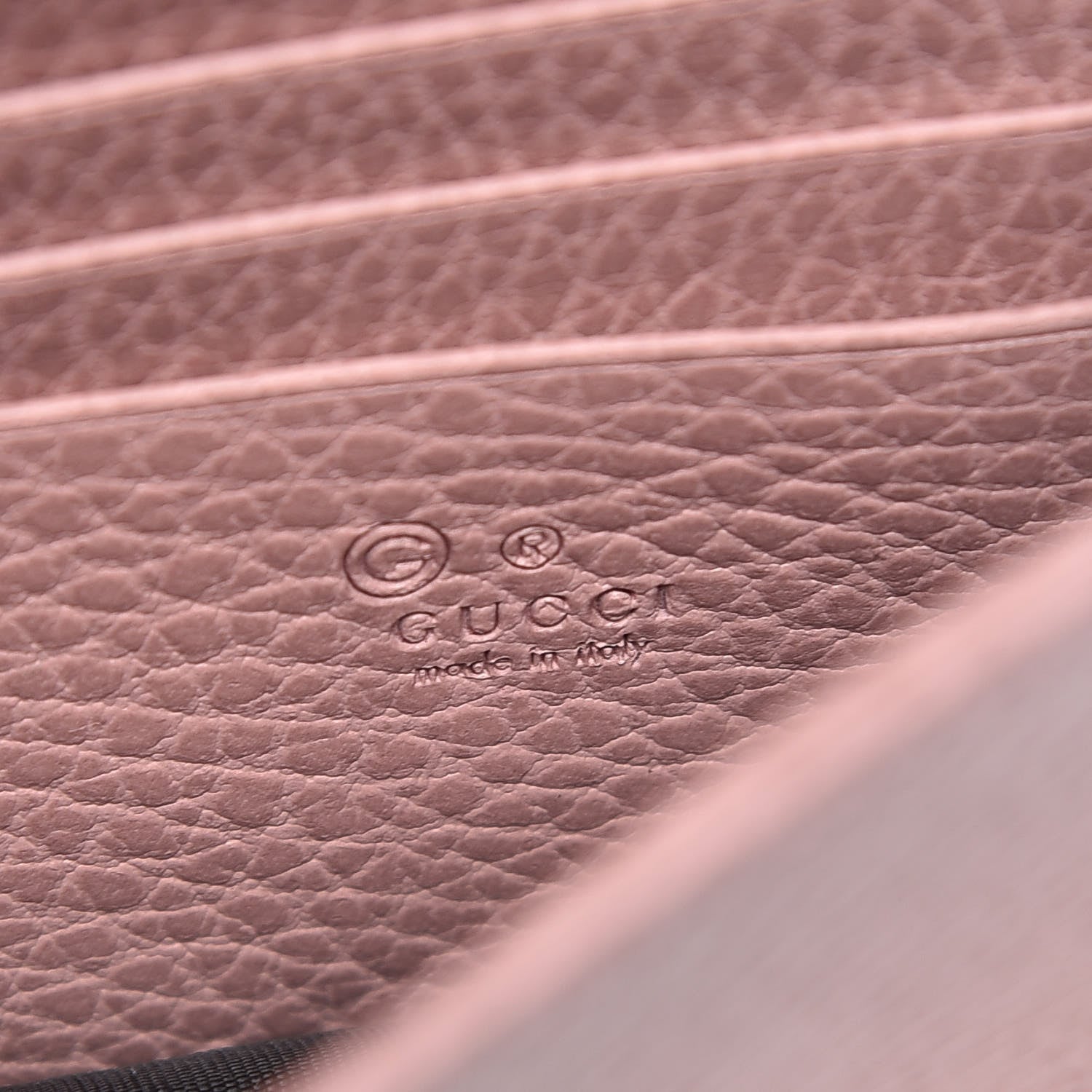 Gucci Dollar Calfskin Interlocking G Chain Wallet Soft Pink 6 of 11