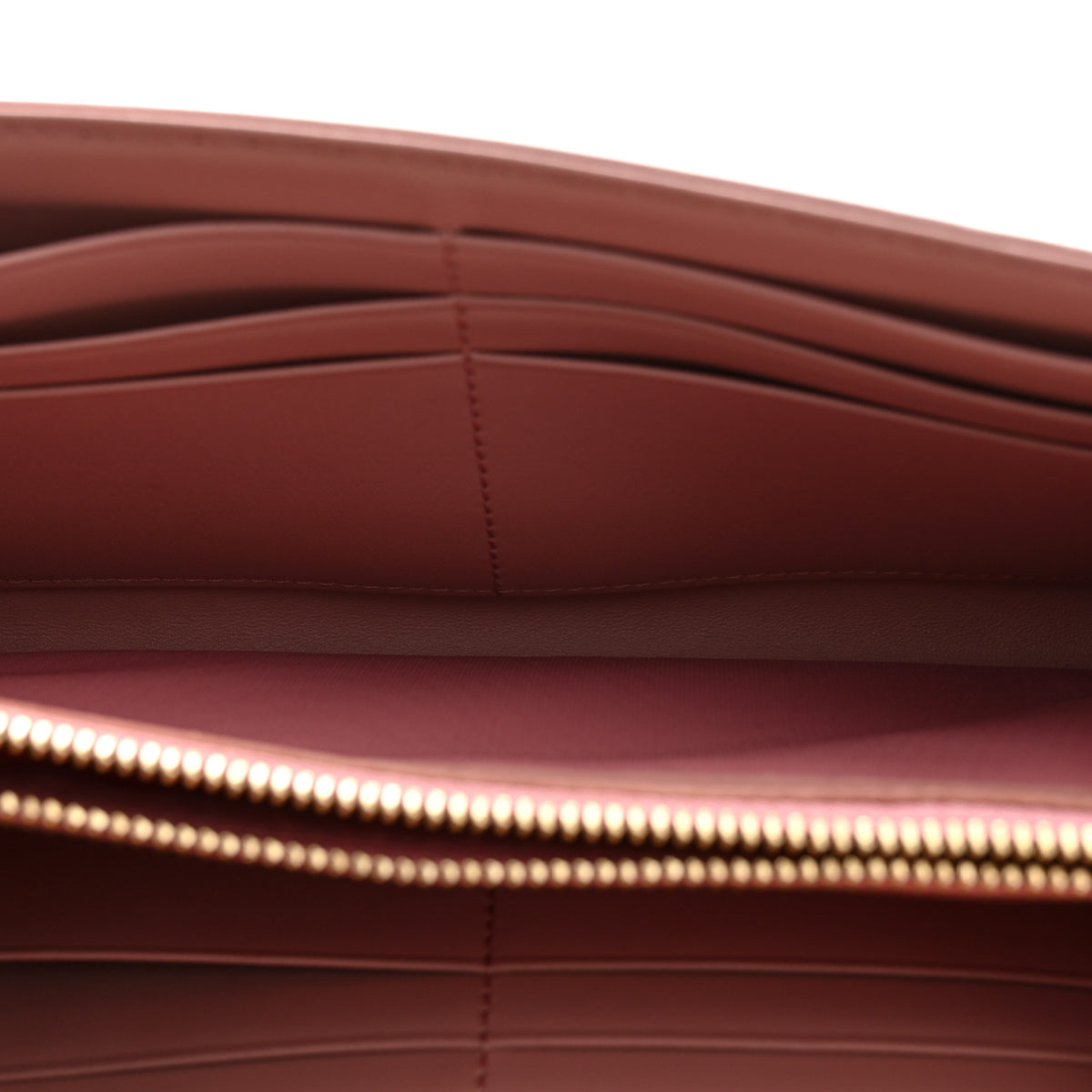 Visetos Large Patricia Wallet On Chain Soft Pink