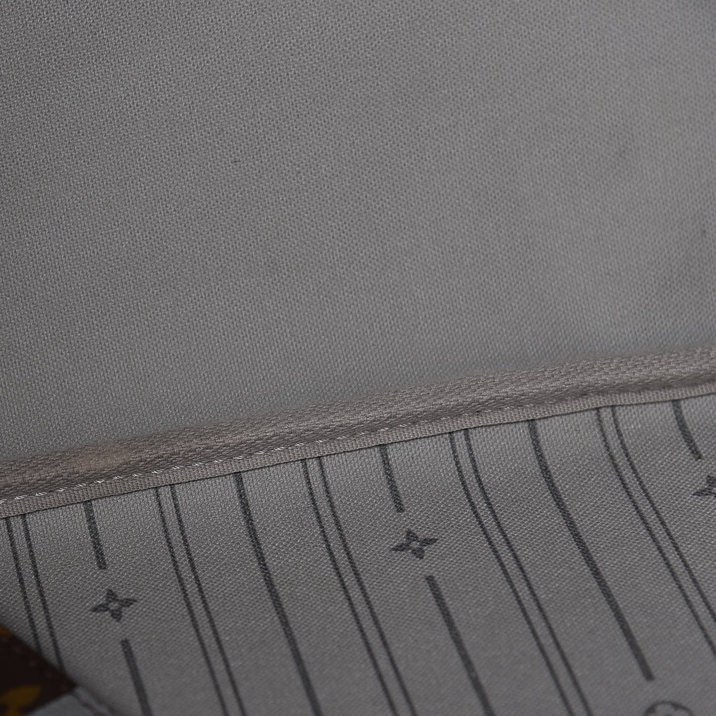 Monogram My LV Heritage Neverfull GM Gris White