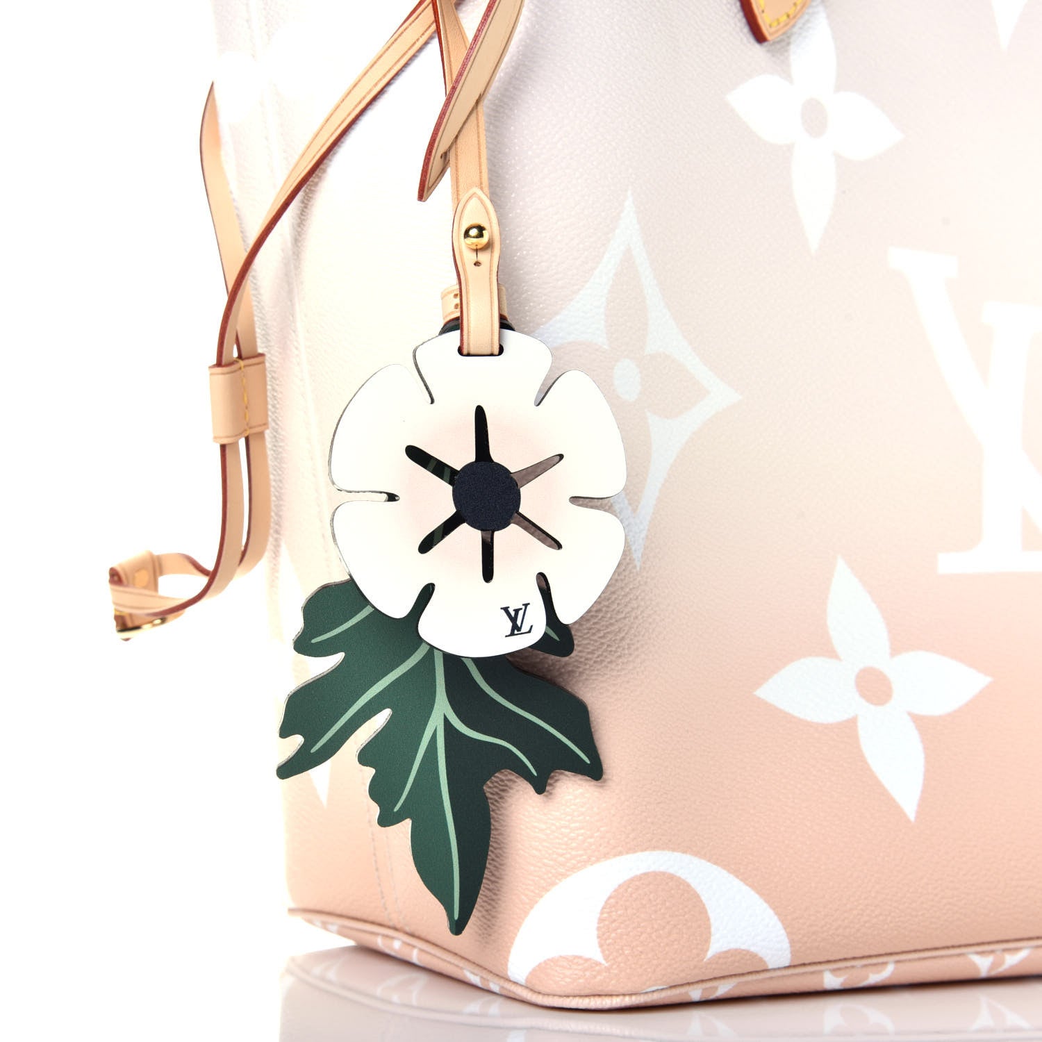 Louis Vuitton Monogram Giant By The Pool Neverfull MM Brume 9 of 10
