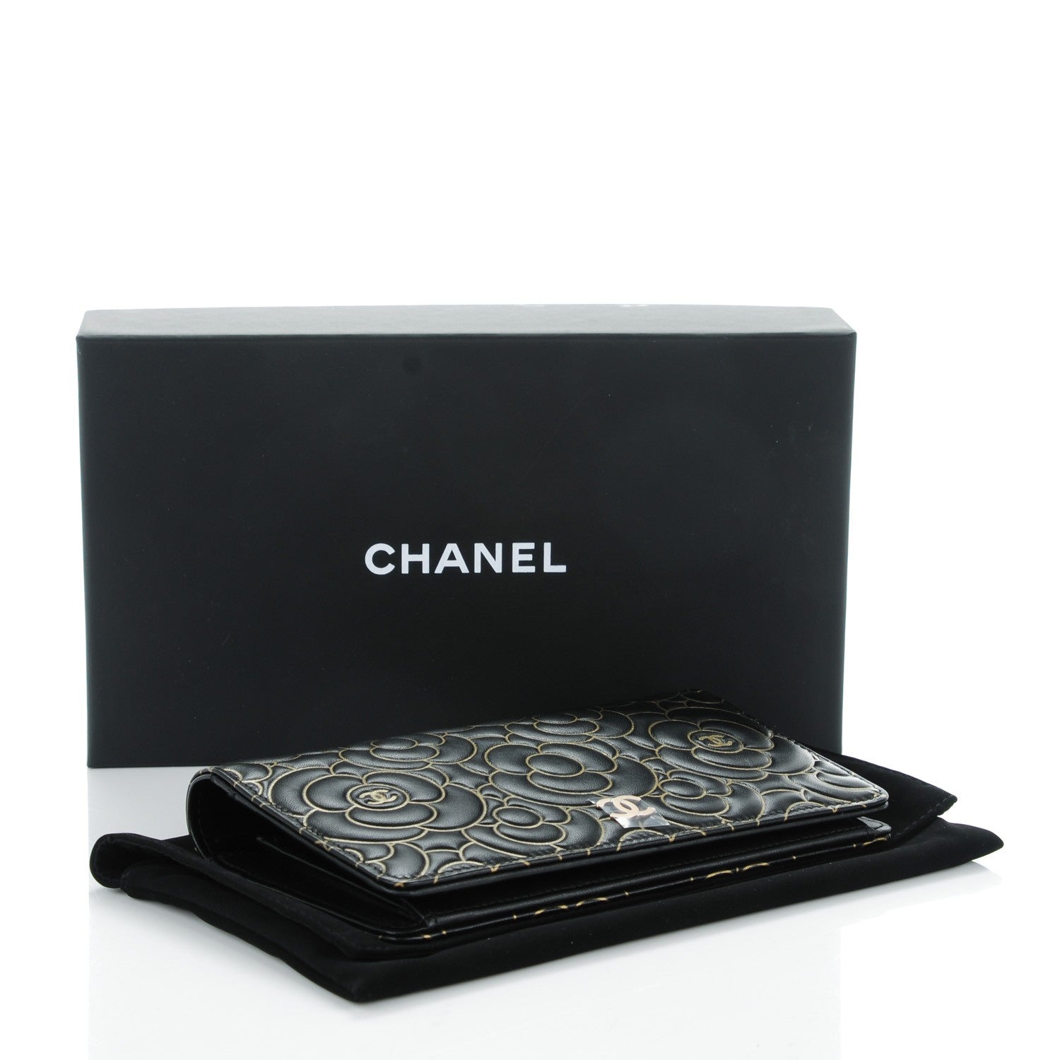 Chanel Lambskin Camellia Embossed Yen Wallet Black Gold 4 of 8