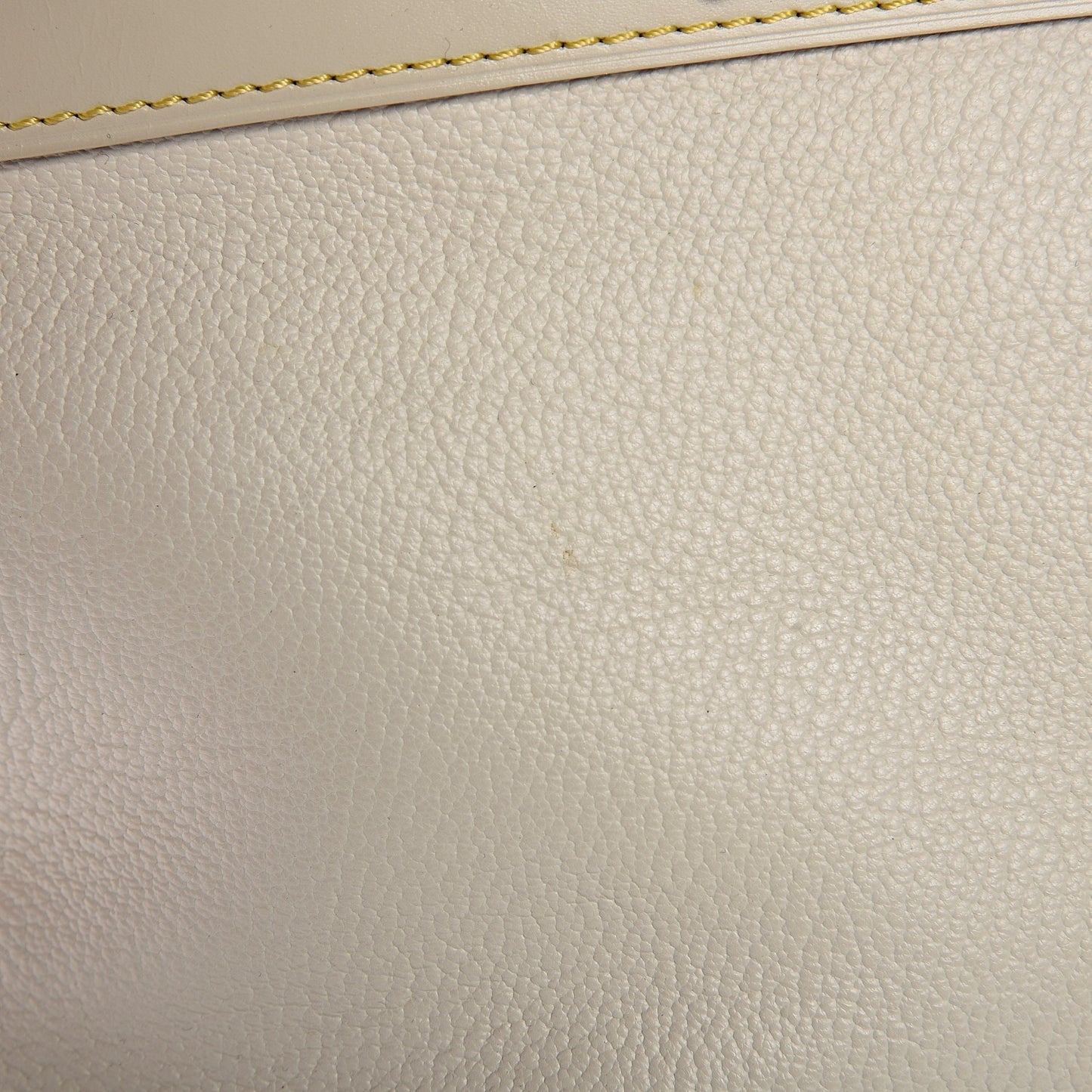 Suhali Lockit PM White