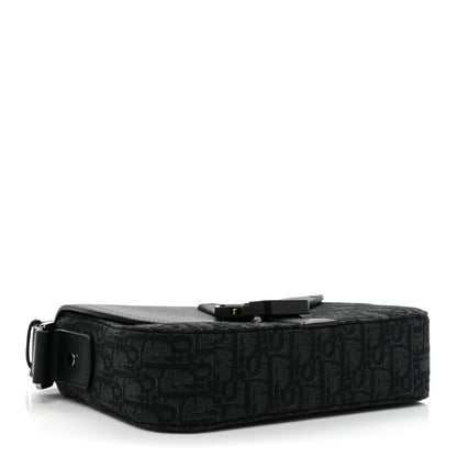 Christian Dior Oblique Jacquard Grained Calfskin Saddle Pouch With Strap Black 4 of 10