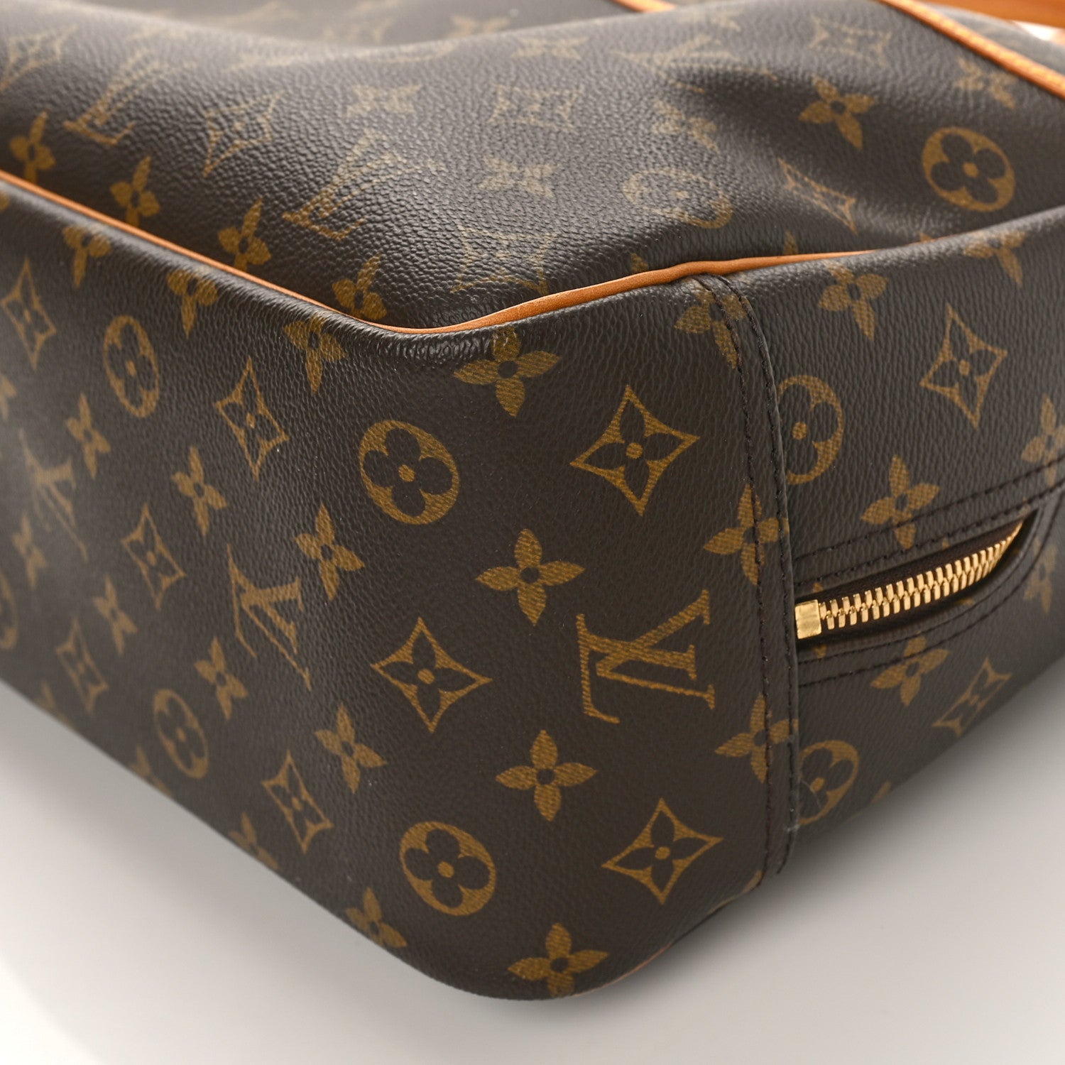 Louis Vuitton Monogram Deauville 8 of 12