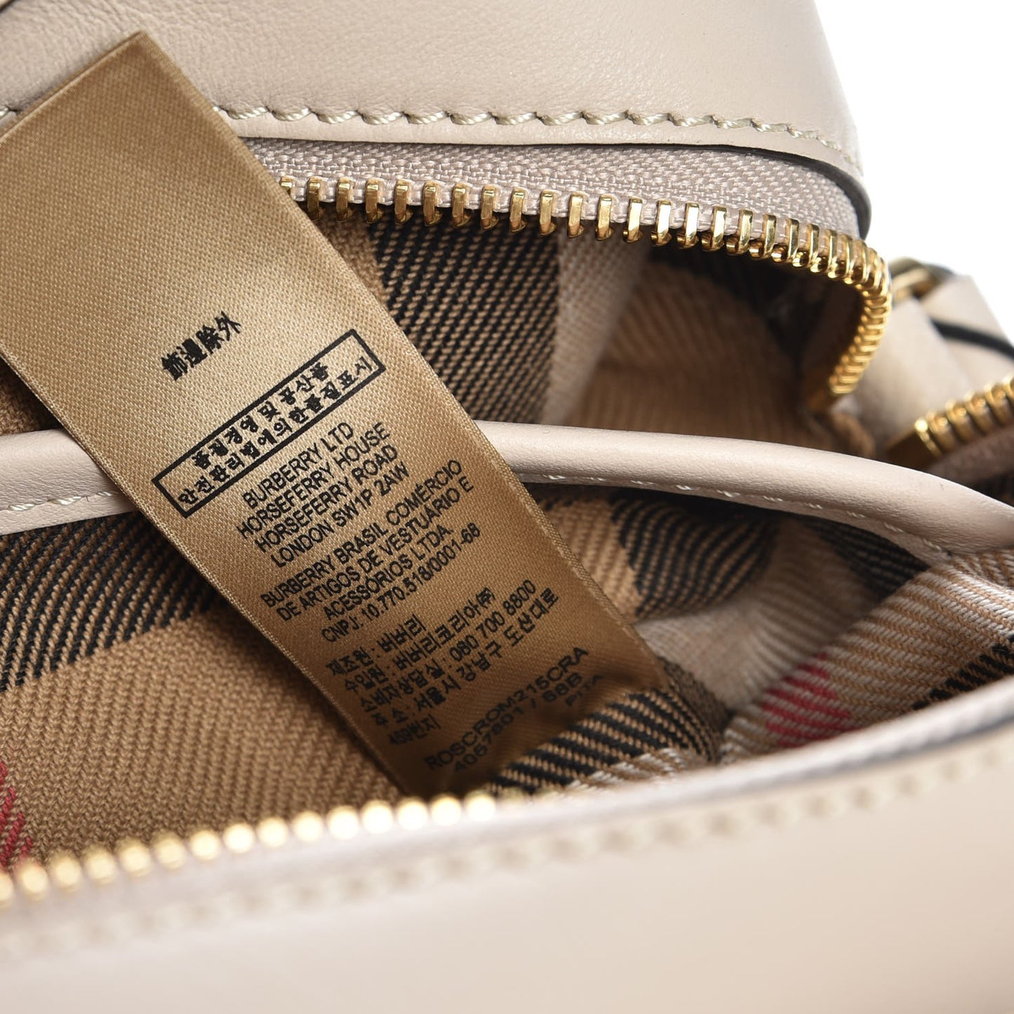 Soft Grain Calfskin Small Buckle Zip Bag Limestone