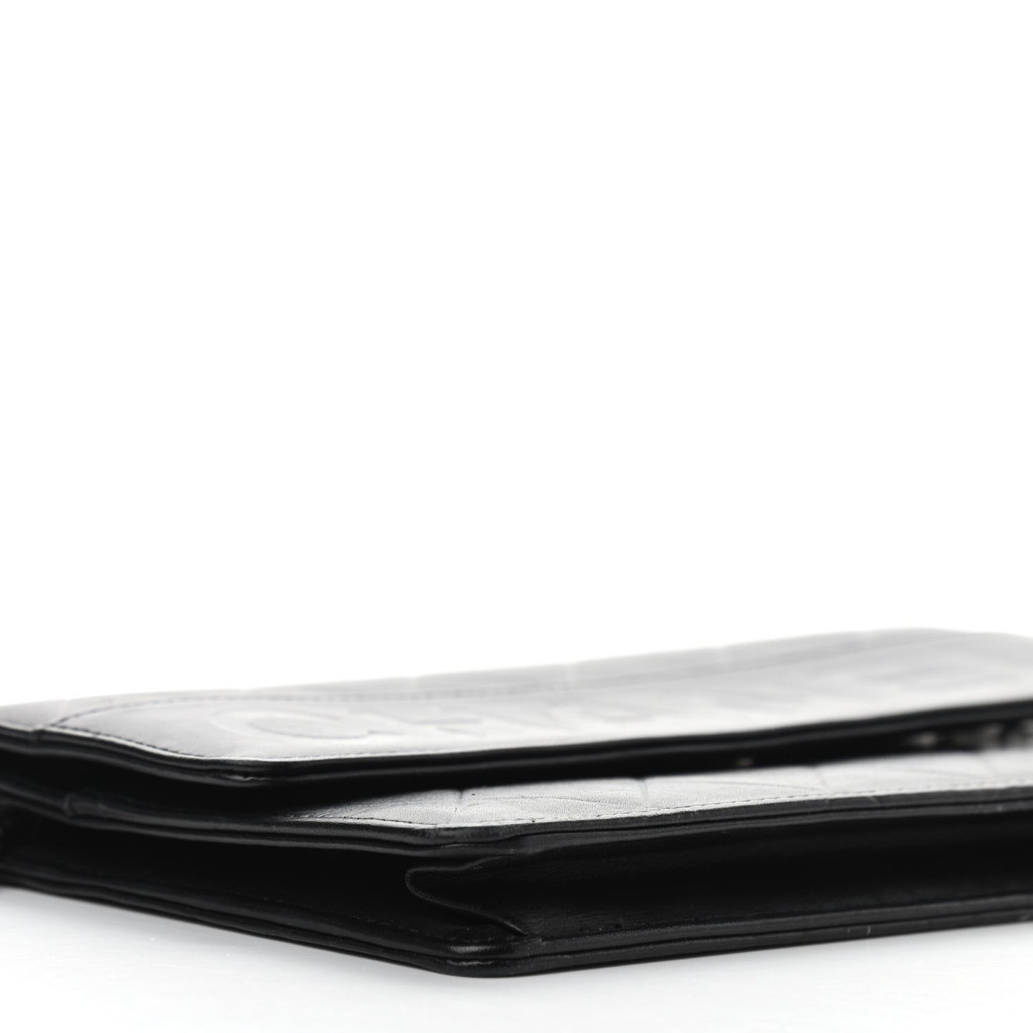 Lambskin Embossed Lax Wallet On Chain WOC Black