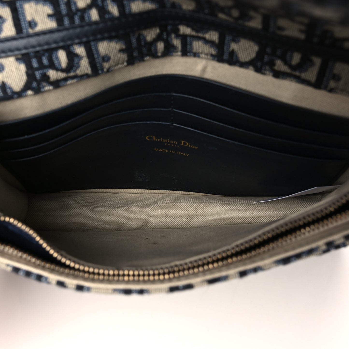 Oblique Saddle Chain Pouch Blue