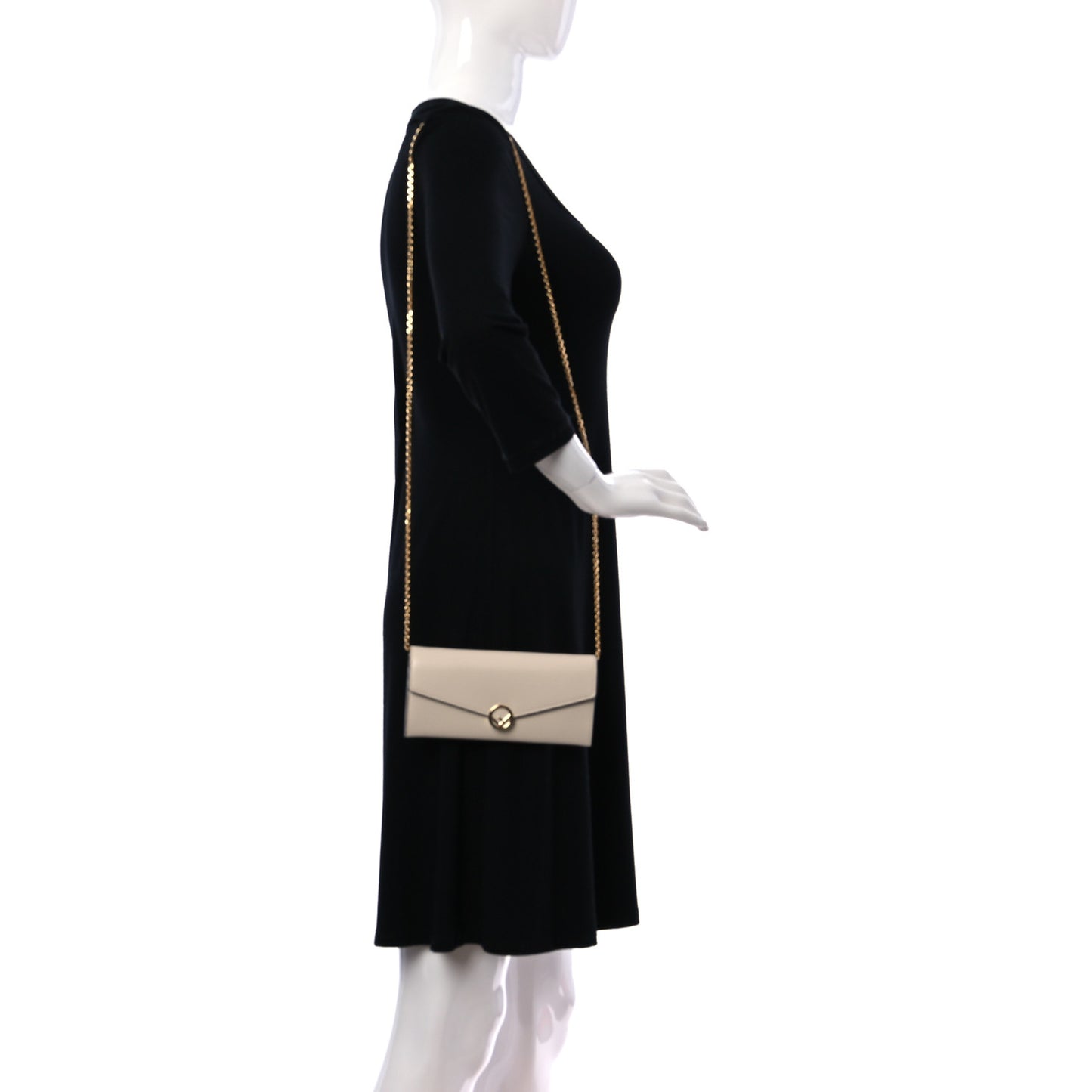 Vitello Liberty Lucido F is Fendi Continental Envelope Wallet on Chain Camelia