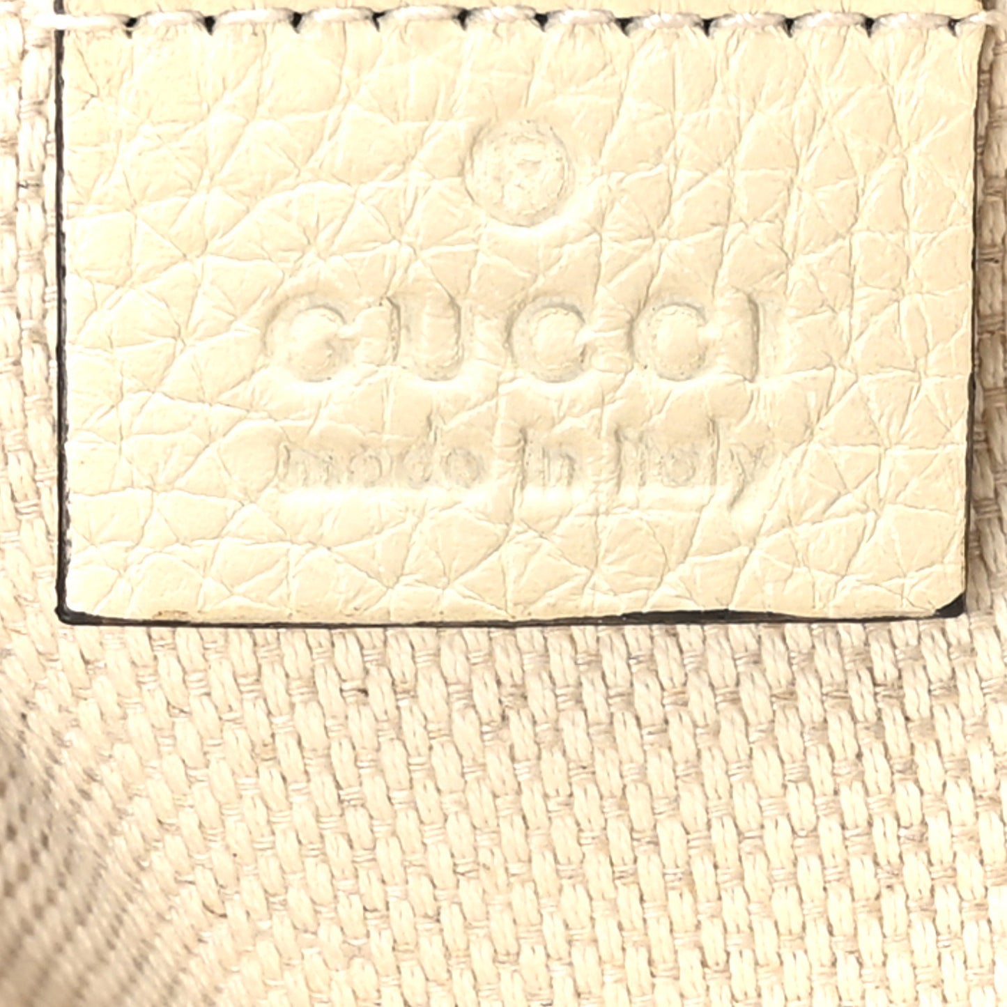 Pebbled Calfskin Small Soho Disco Bag Off White