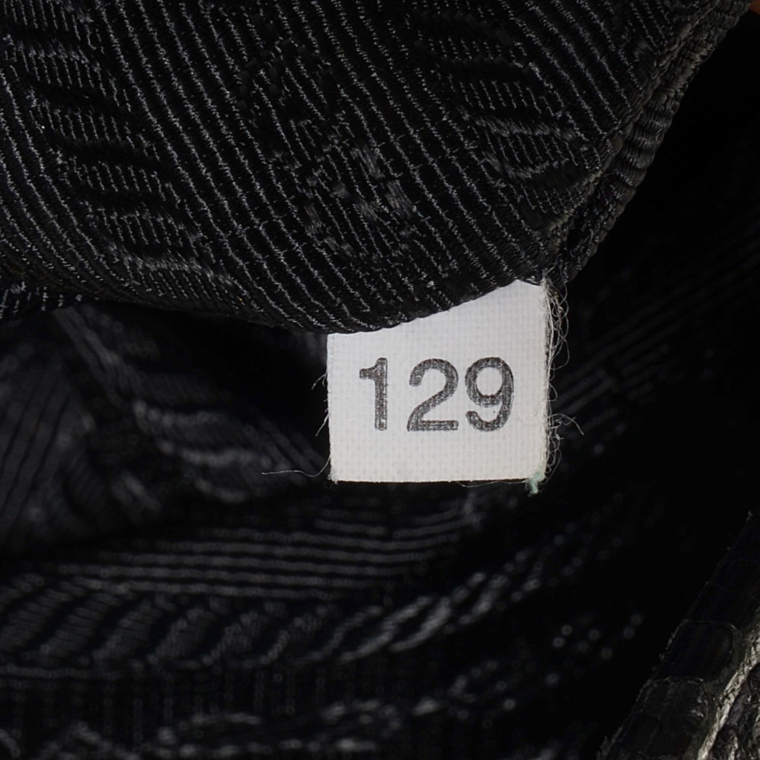 Prada Vitello Daino Hobo Nero Black 8 of 10