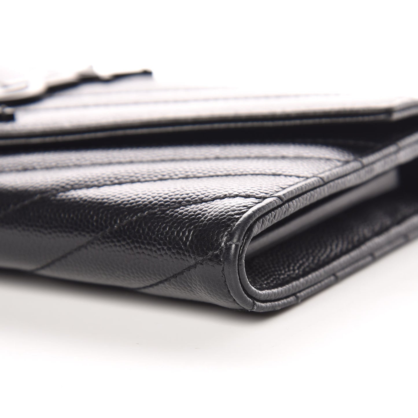 Grain De Poudre Matelasse Chevron Monogram Flap Wallet Black