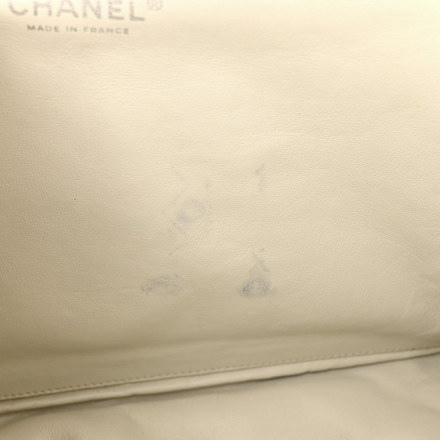 Washed Caviar Quilted Maxi Single Flap White