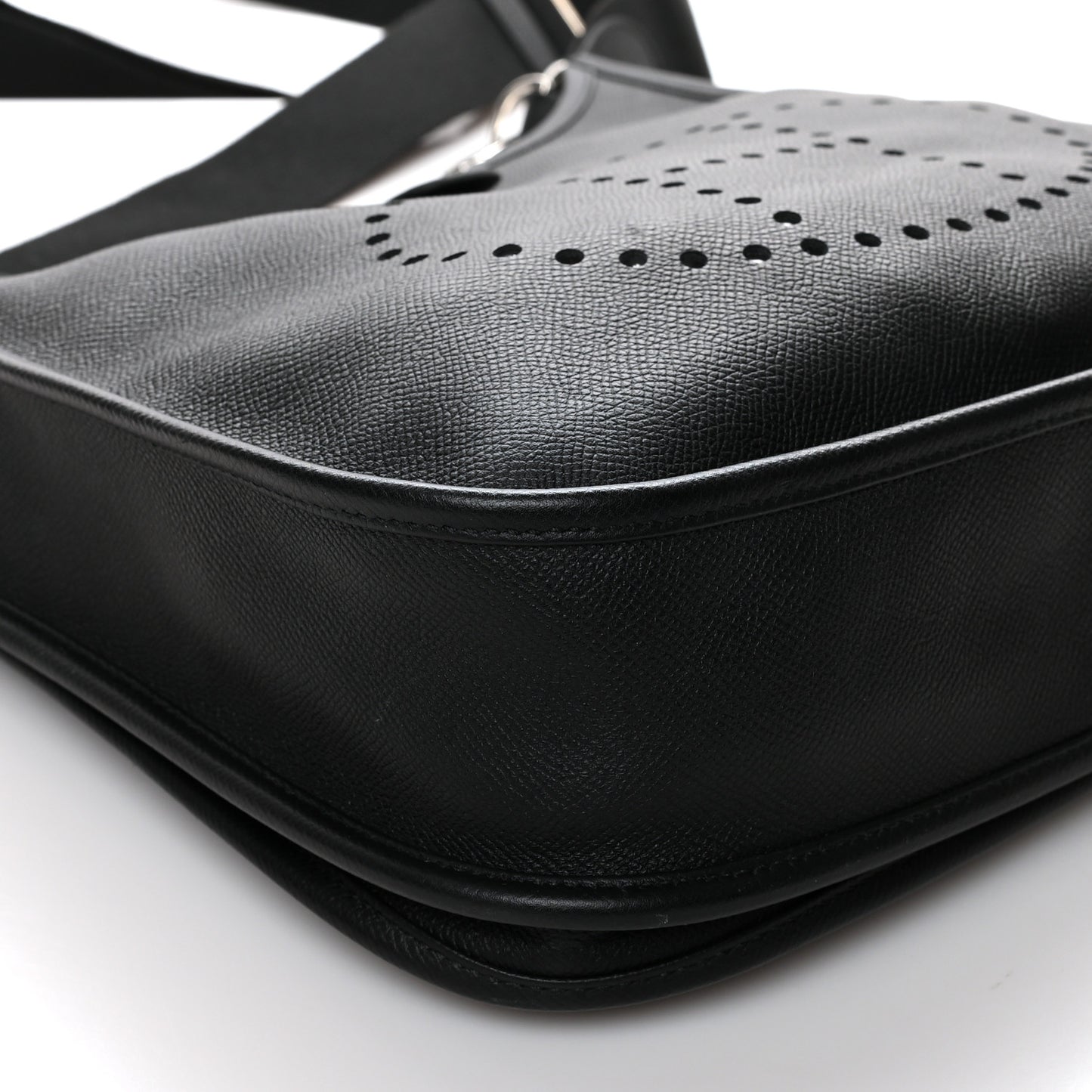 Epsom Evelyne III PM Black