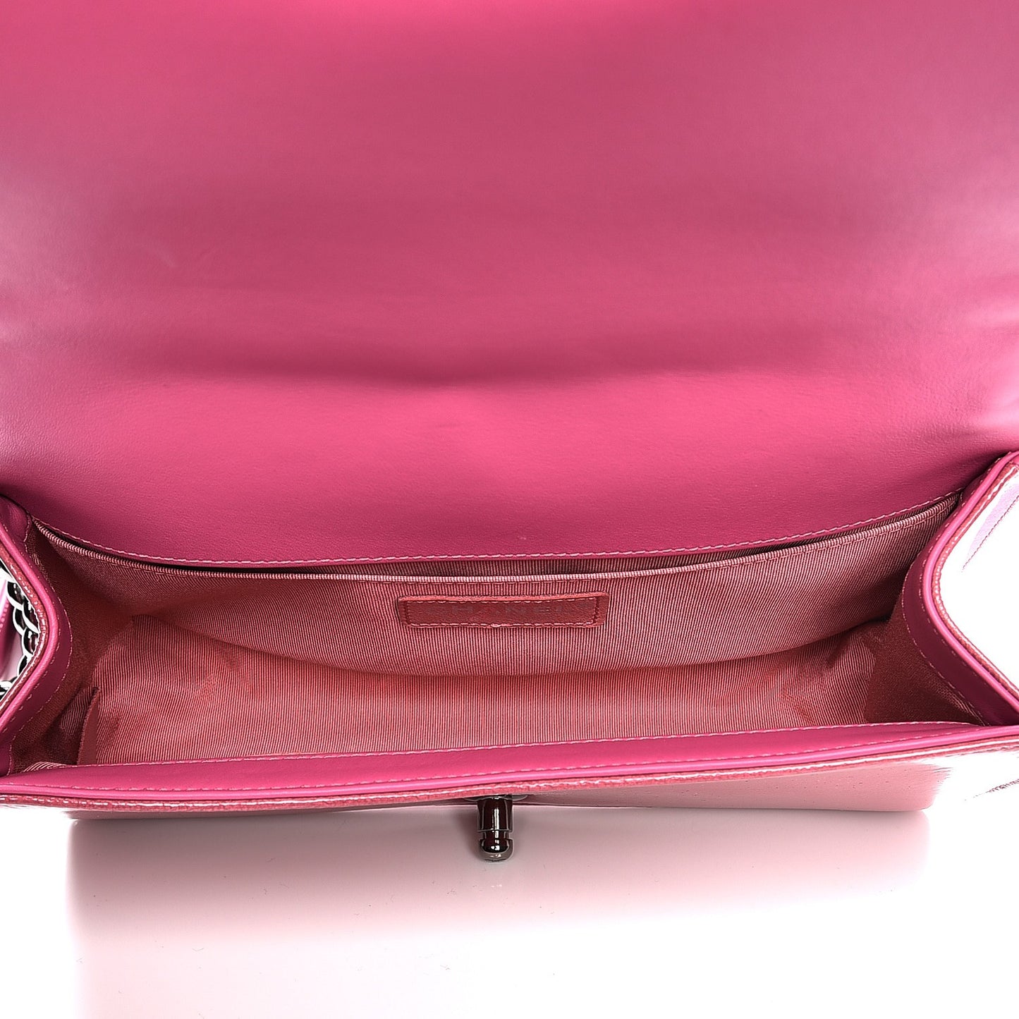 Patent Tweed Medium Boy Flap Fuchsia