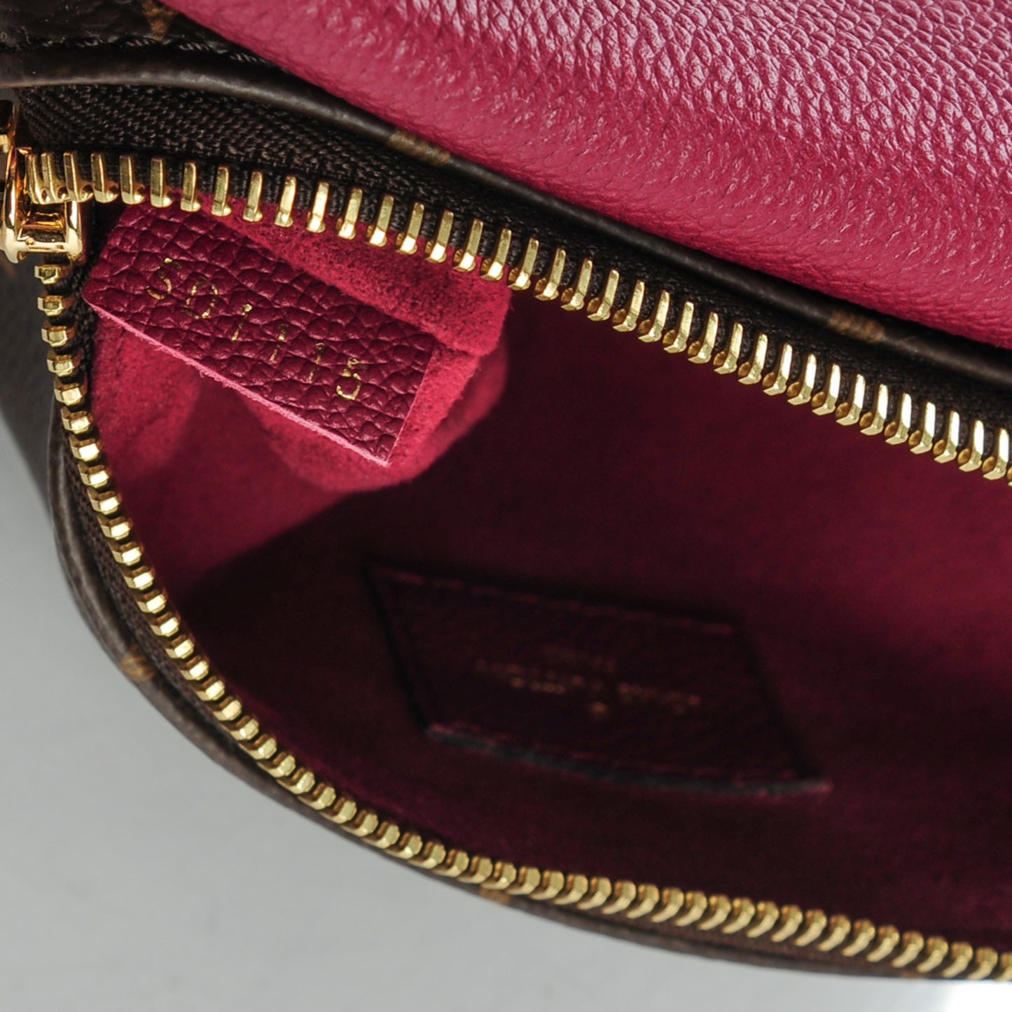 Monogram Twice Pochette Aurore