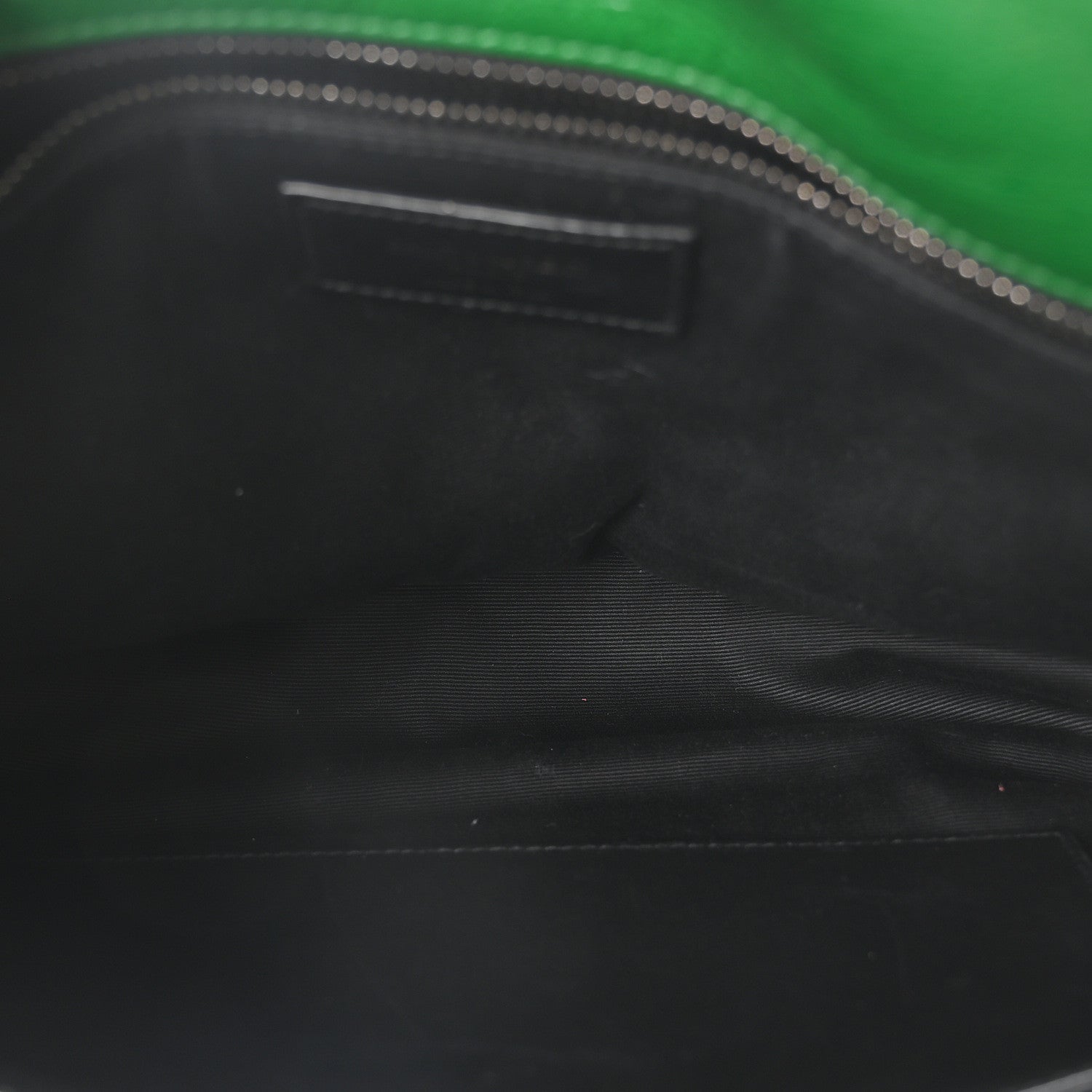 Saint Laurent Crinkled Calfskin Matelasse Monogram Medium Niki Chain Satchel New Vert Praire 5 of 10