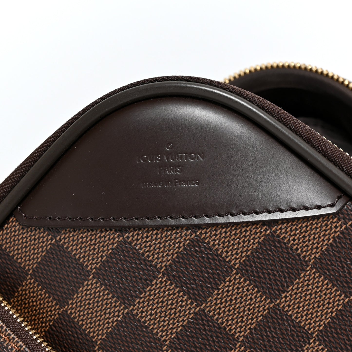 Damier Ebene Pegase Light 55