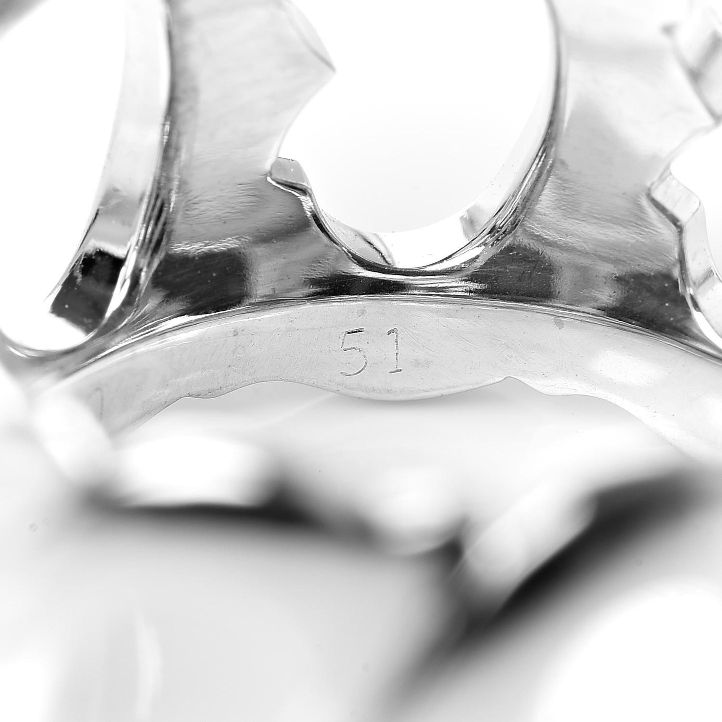 18K White Gold Diamond C De Ring 51 5.75