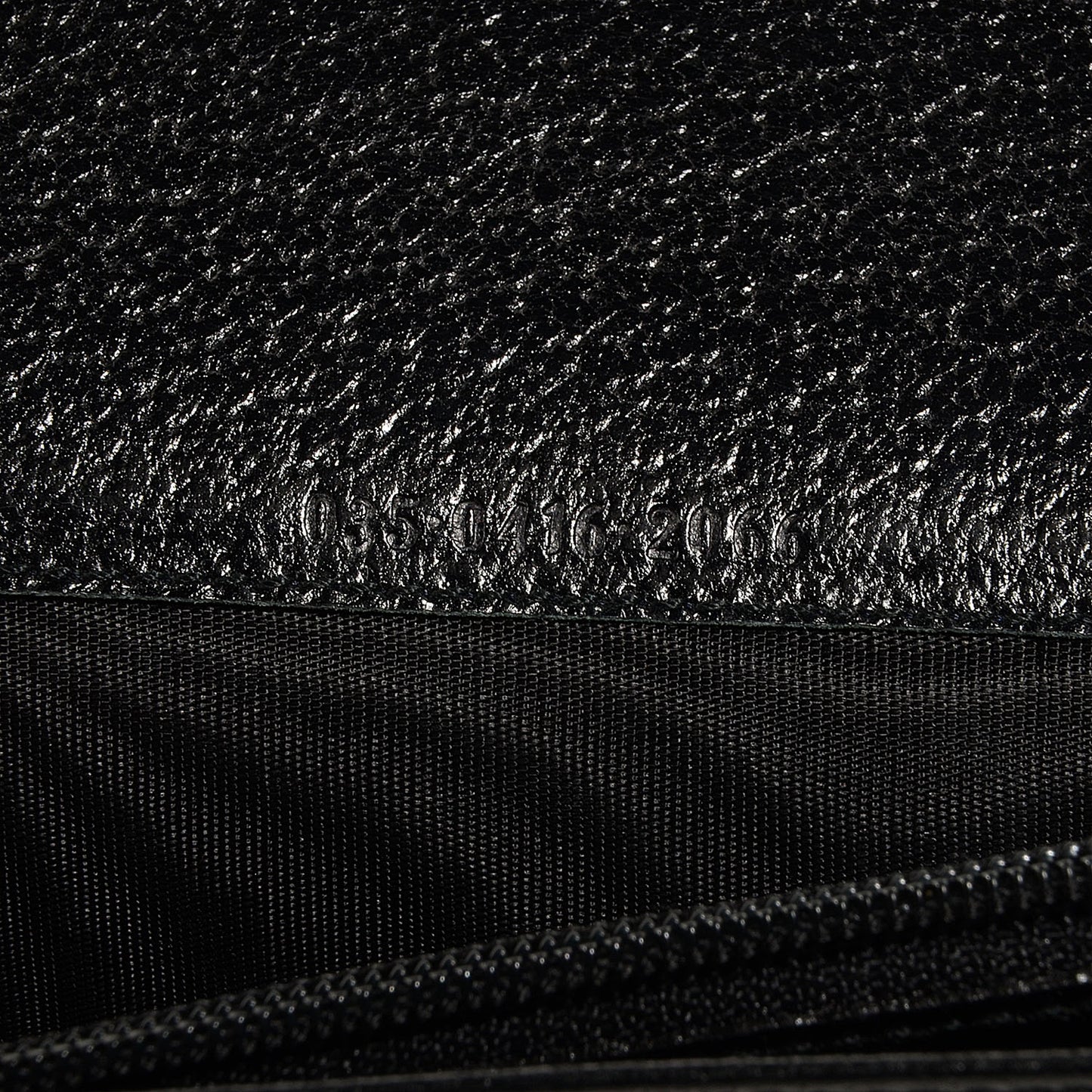 Leather Metal Bar Continental Wallet Black