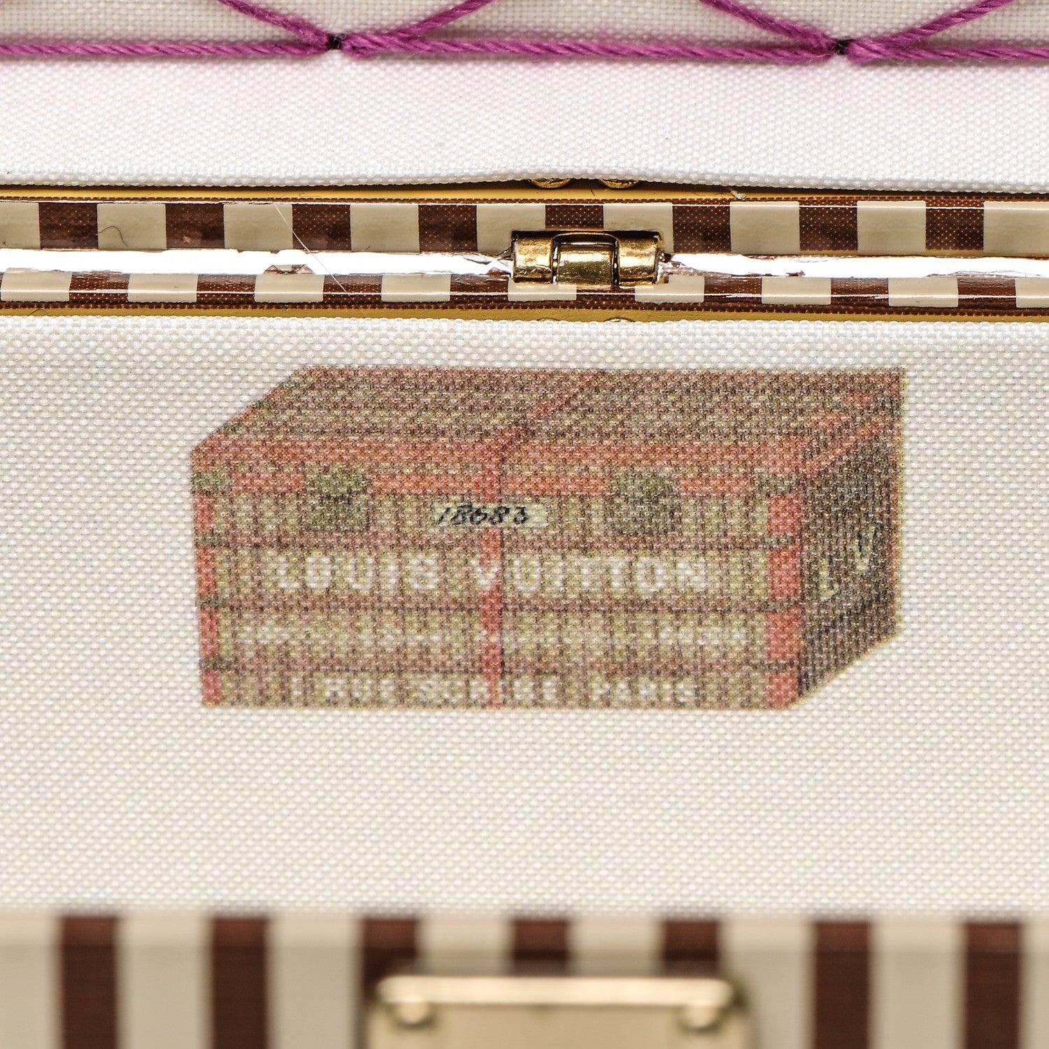 Louis Vuitton Birthday Malle Courrier Trunk Paperweight 7 of 9