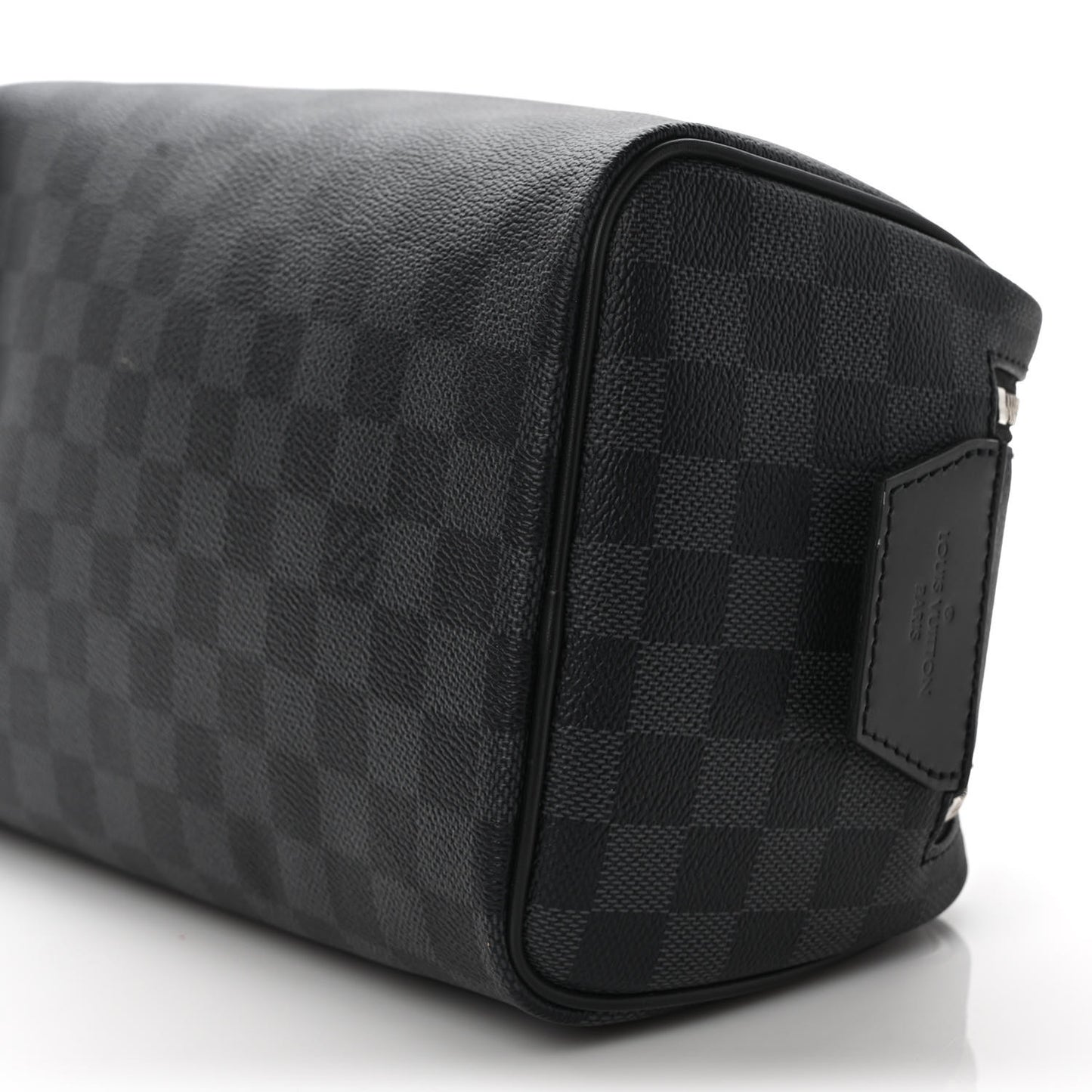Damier Graphite Dopp Kit Toilet Pouch