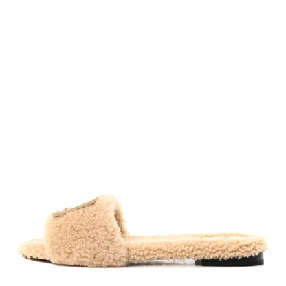 Fendi Shearling FF Baguette Slide Sandals 38.5 Beige Naturale 1 of 9