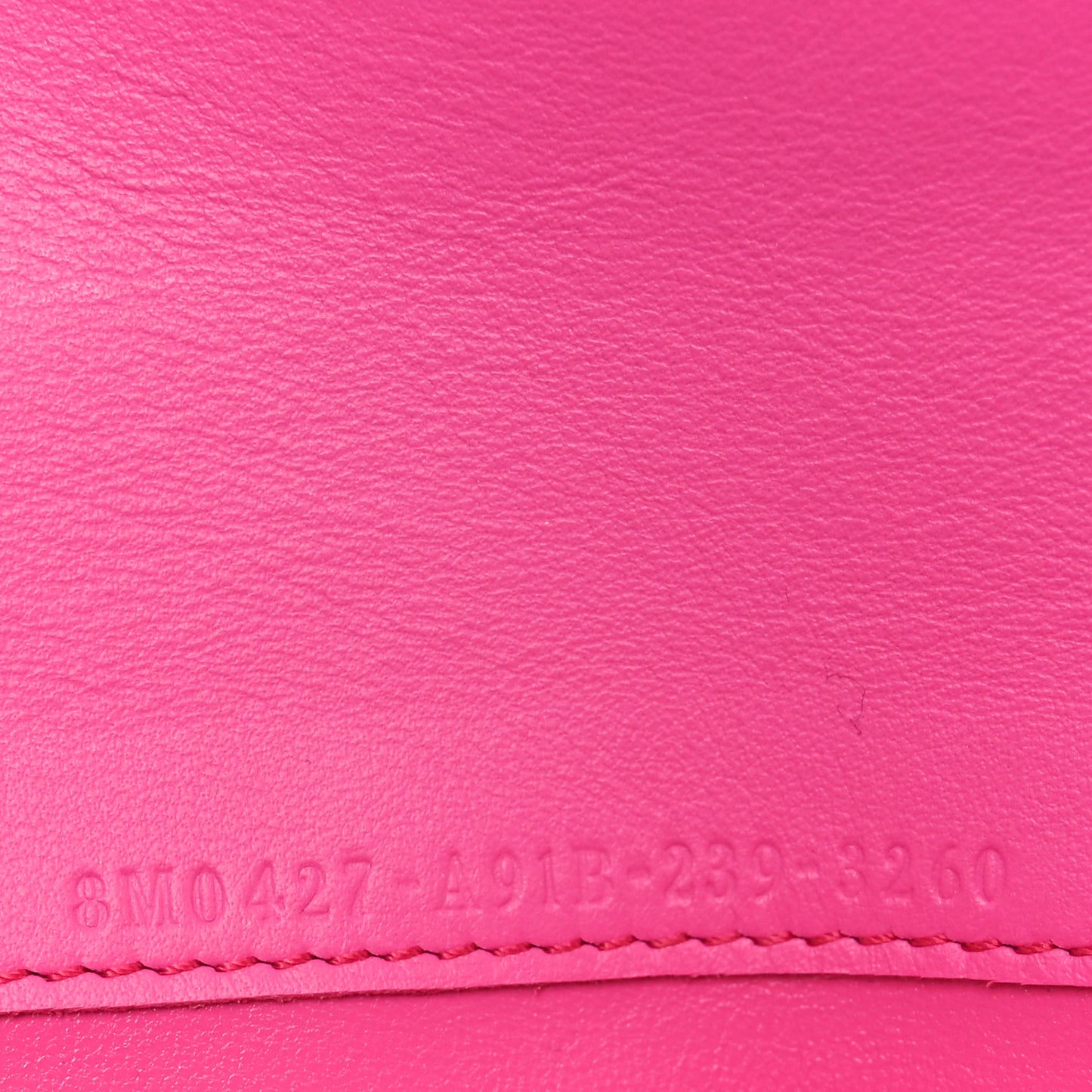 Cuoio Romano Vitello Grace Selleria Peekaboo Continental Wallet Geranio