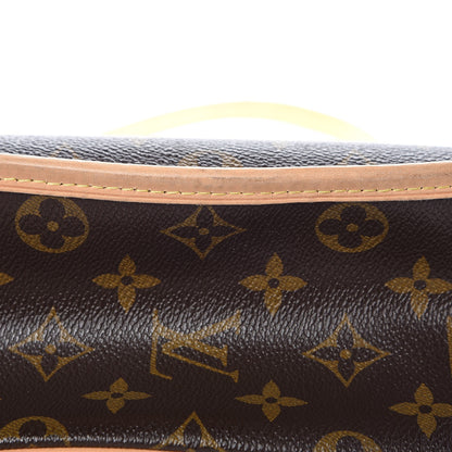 Louis Vuitton Monogram Menilmontant MM 10 of 10