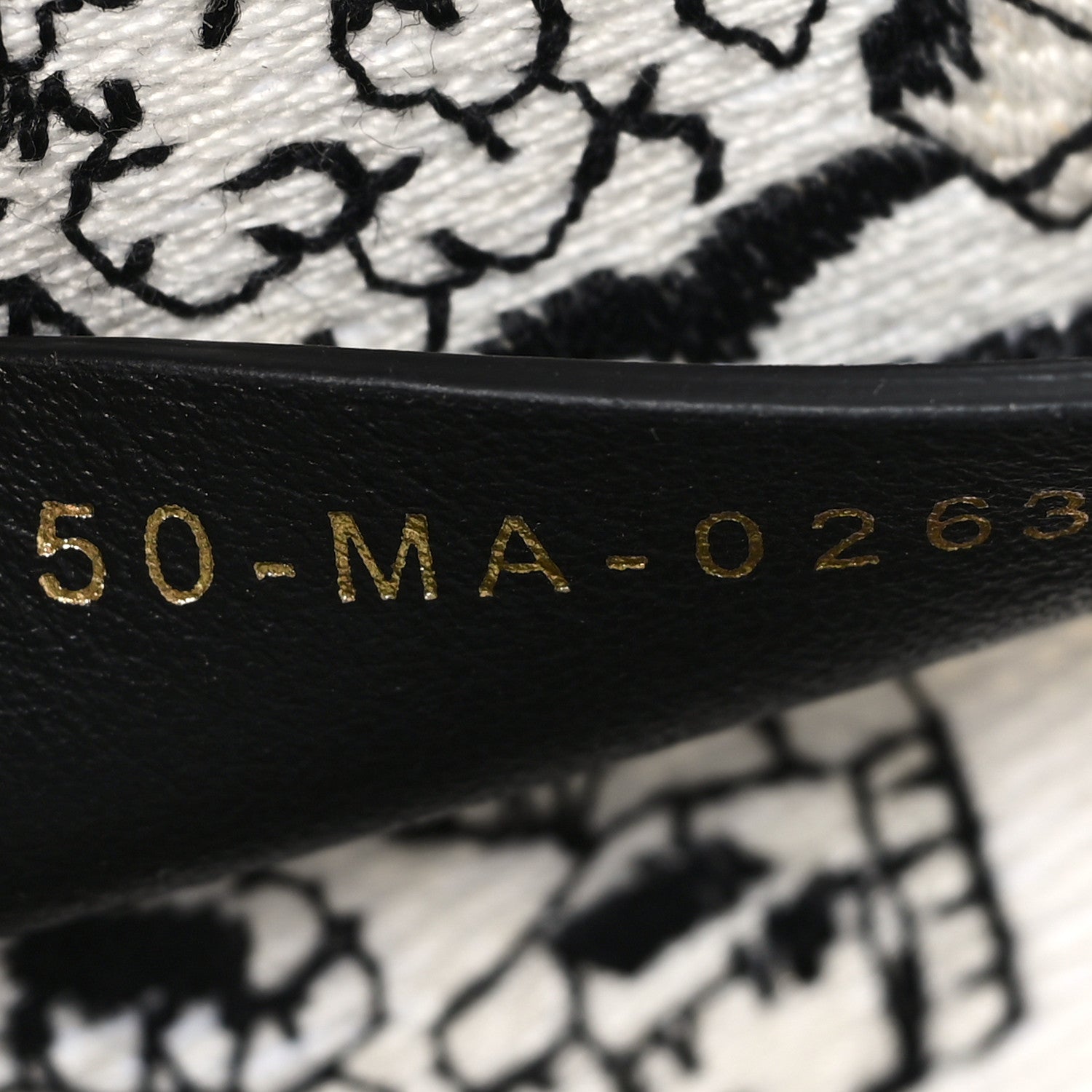 Christian Dior Canvas Embroidered Medium Plan De Paris Book Tote White Black 7 of 11