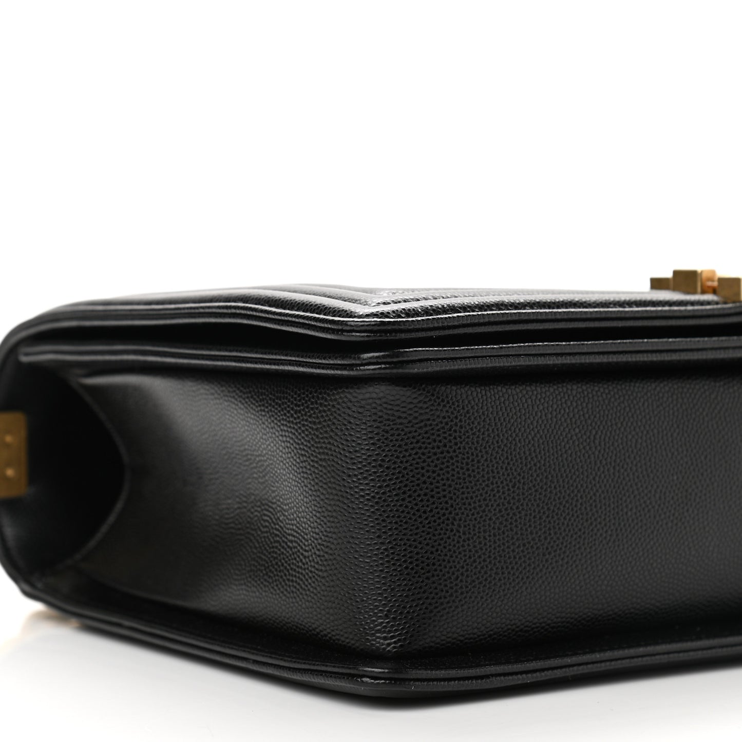Caviar Quilted New Medium Boy Flap Black