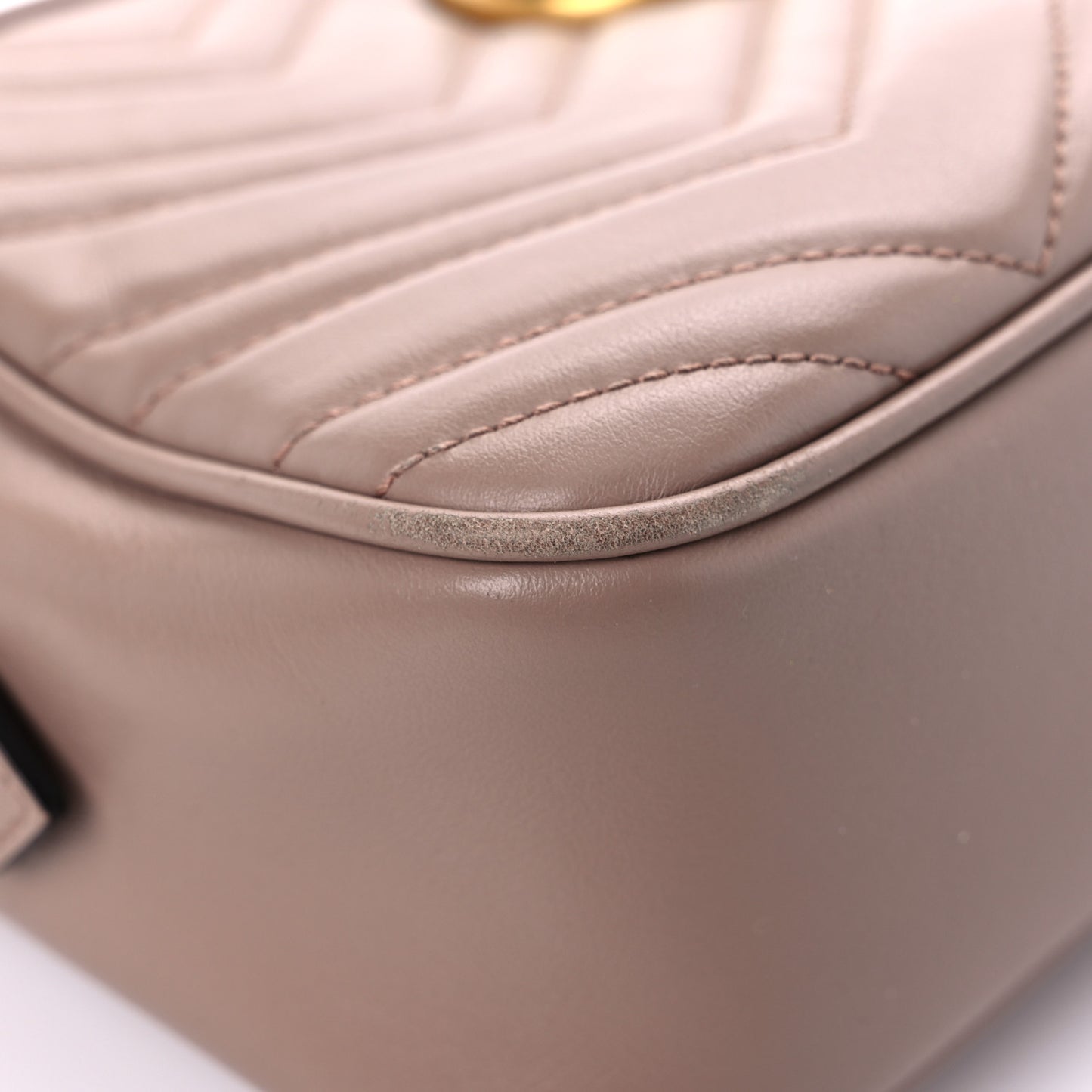 Calfskin Matelasse Small GG Marmont Chain Shoulder Bag Porcelain Rose