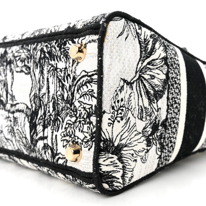 Christian Dior Toile de Jouy Voyage Embroidered Medium Lady D-Lite White Multicolor 10 of 11