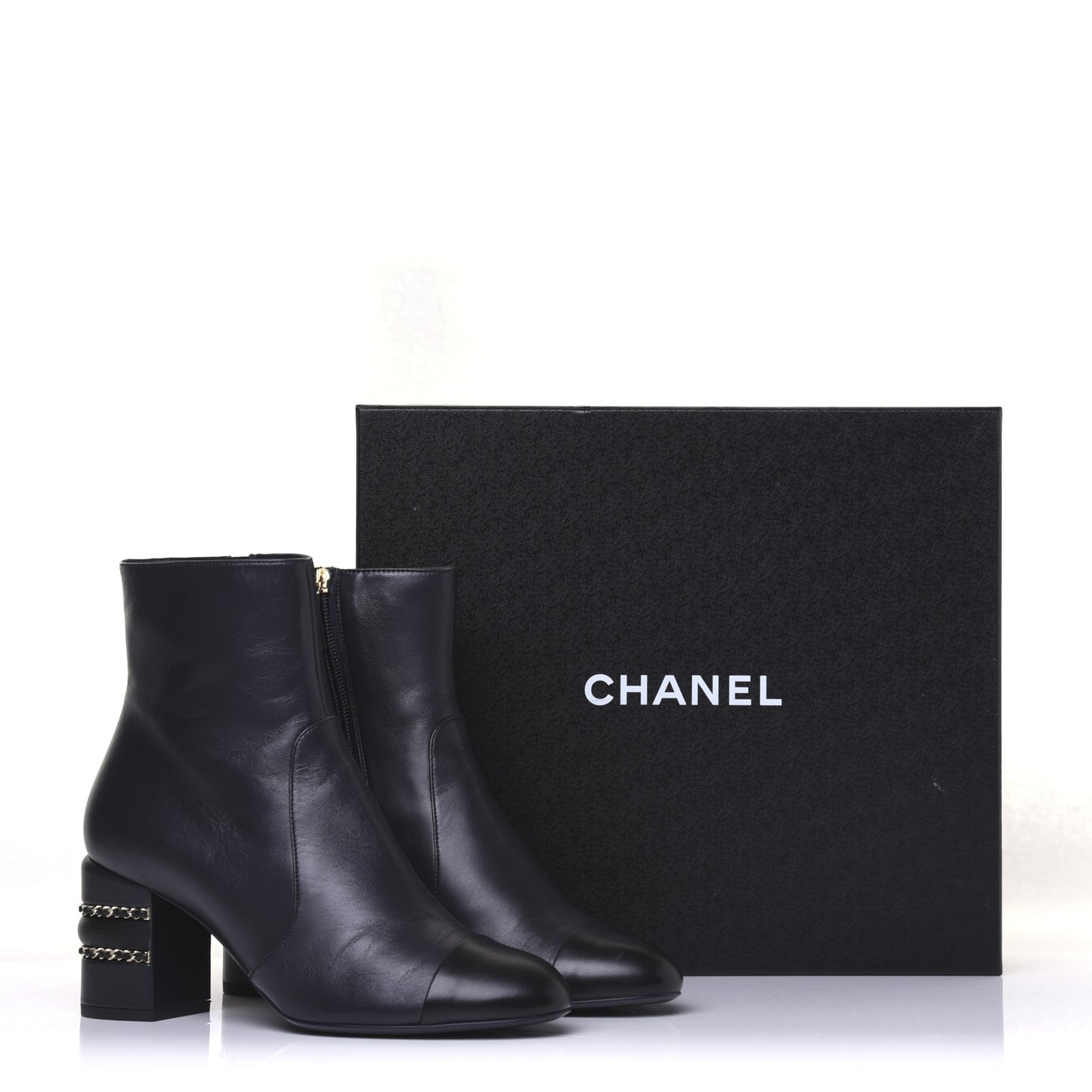 Lambskin Double Stack Chain Cap Toe Boots 39 Navy