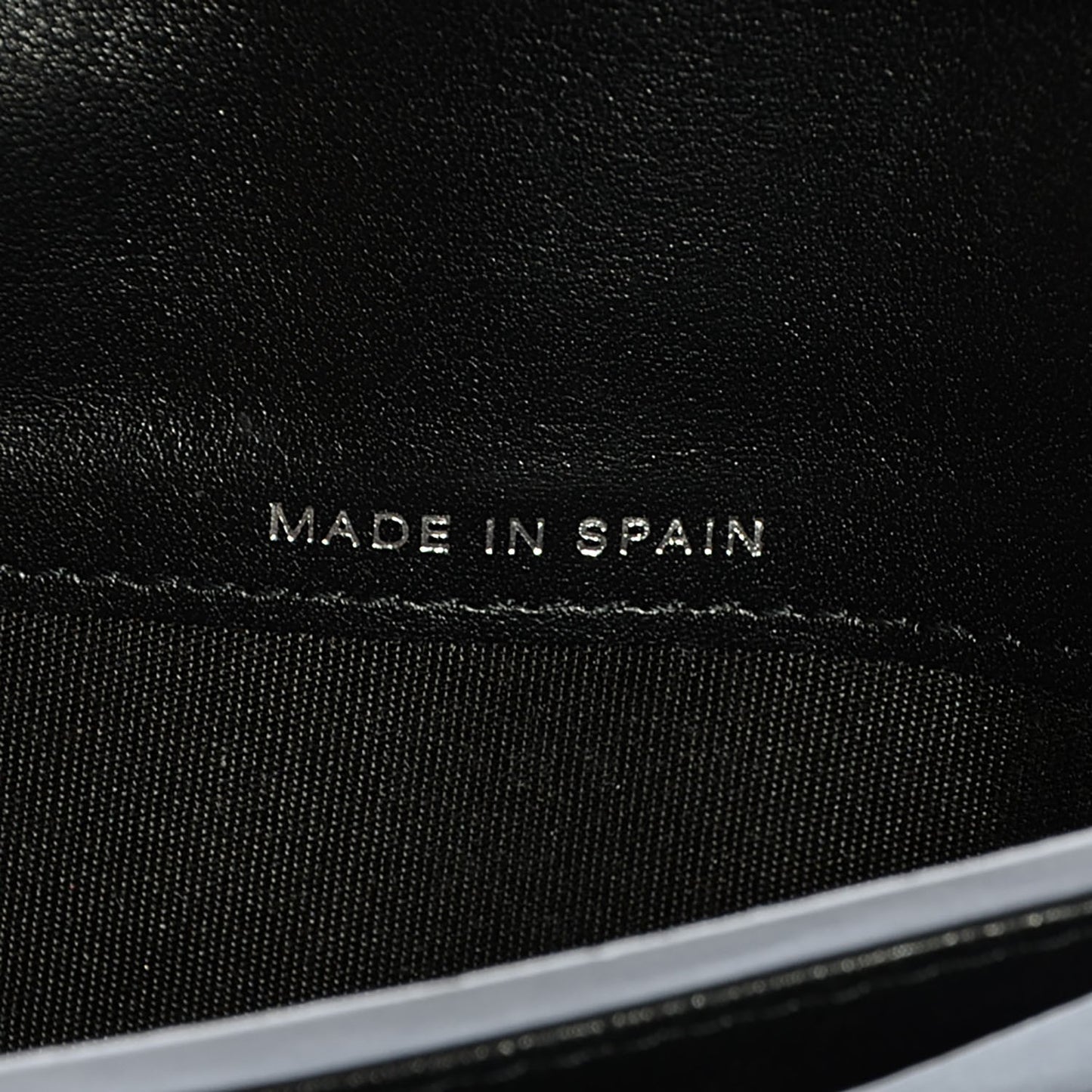 Patent Quilted Brilliant Yen Wallet Black