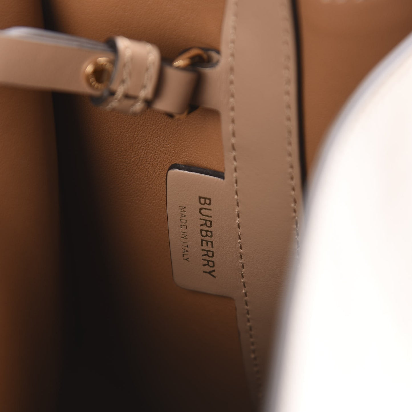 Calfskin Small Peggy Bucket Bag Cream