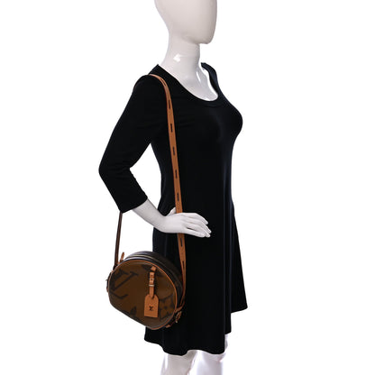 Louis Vuitton Reverse Monogram Giant Boite Chapeau Souple 2 of 7