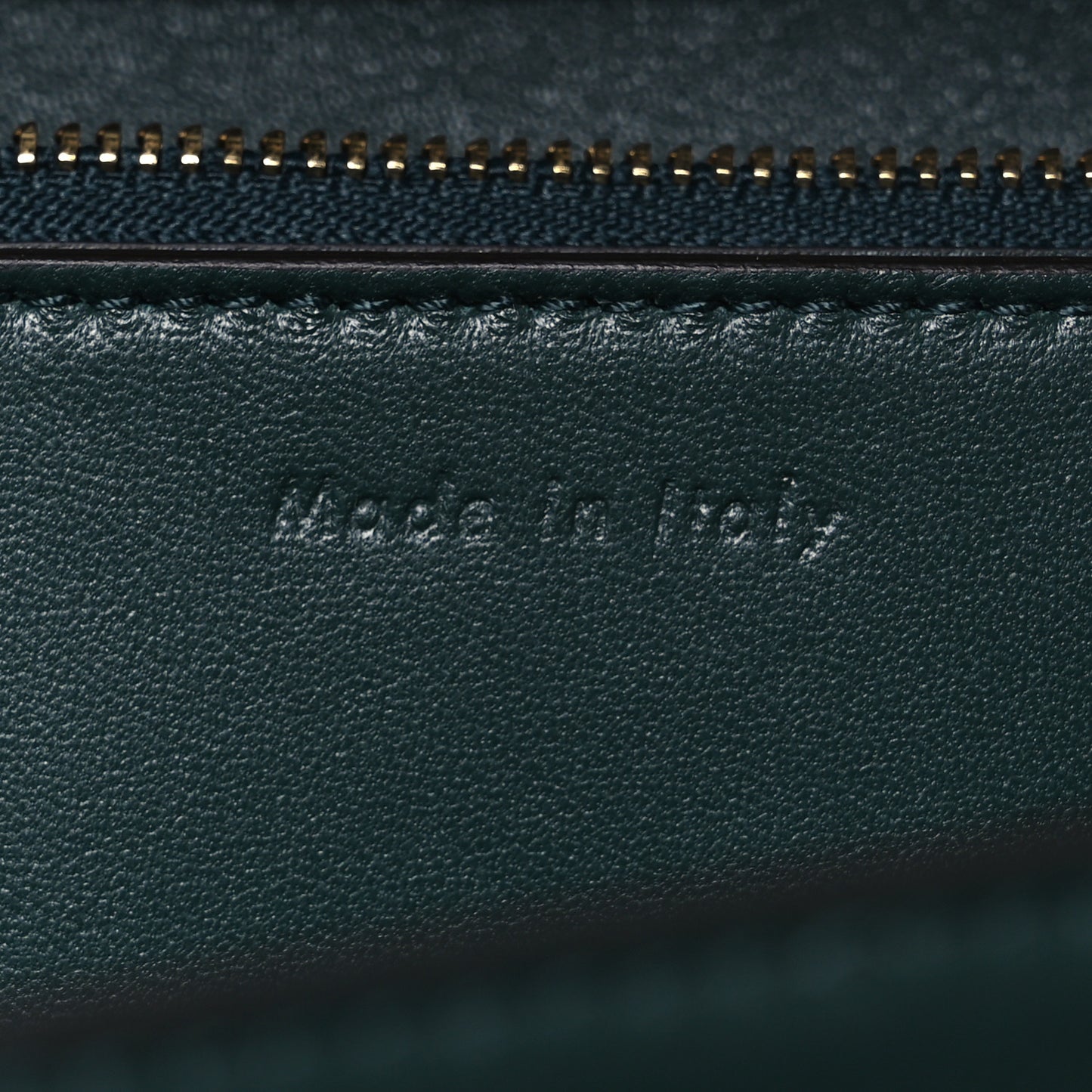 Box Calfskin Medium Classic Box Flap Bag Amazone