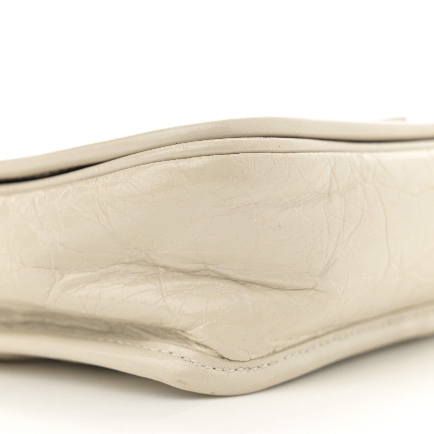 Saint Laurent Crinkled Calfskin Matelasse Monogram Niki Chain Wallet Crema Soft 9 of 15