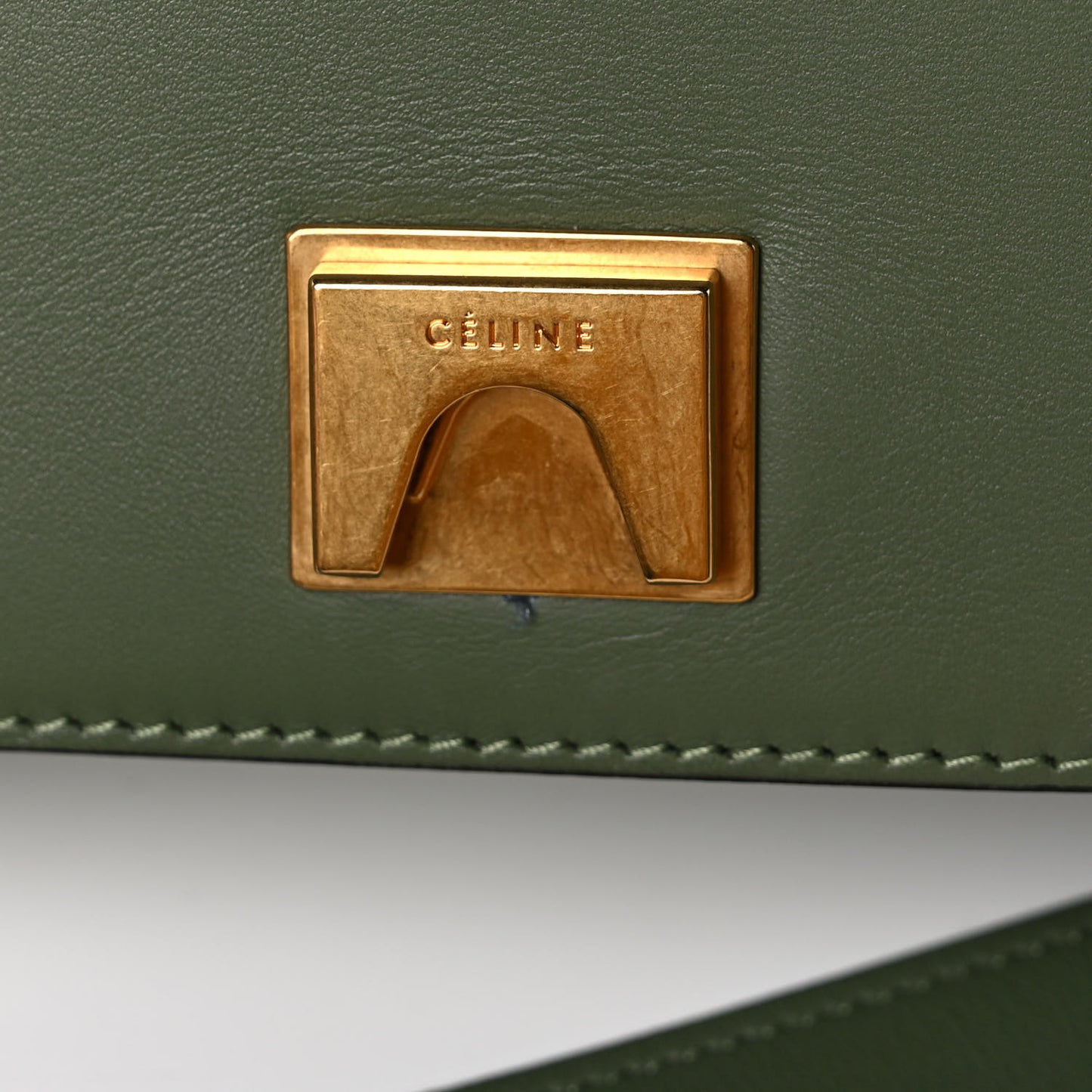 Shiny Smooth Calfskin Medium Frame Shoulder Bag Olive Pastel Green