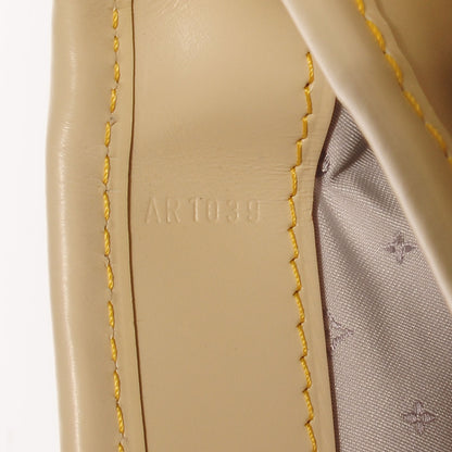 Louis Vuitton Suhali L'Essentiel White 6 of 7