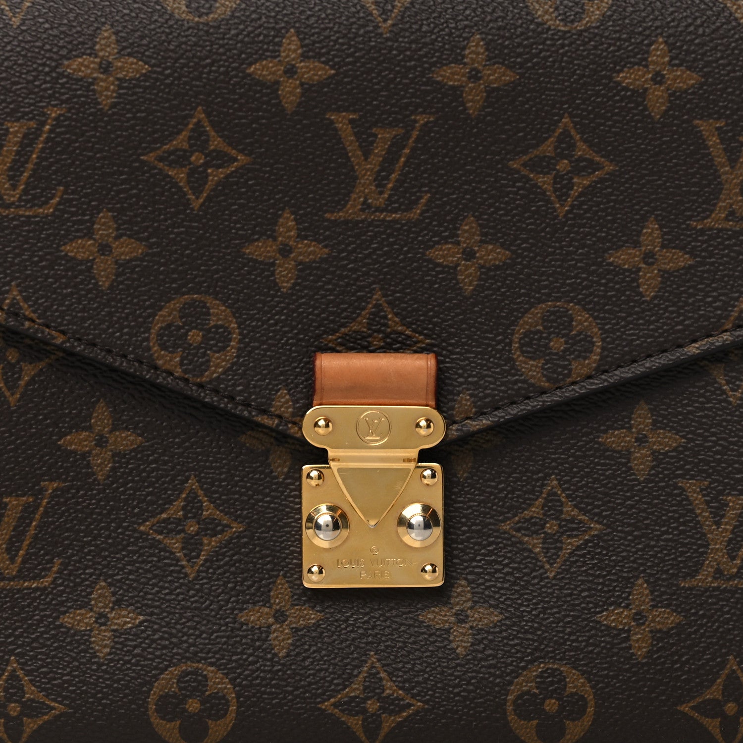 Louis Vuitton Monogram Pochette Metis 7 of 13