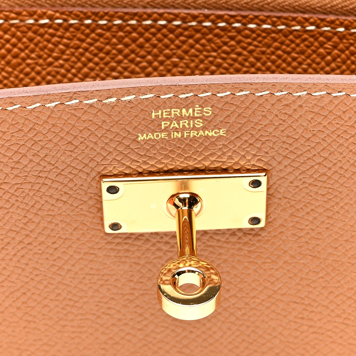 Epsom Kelly Longue Wallet Gold